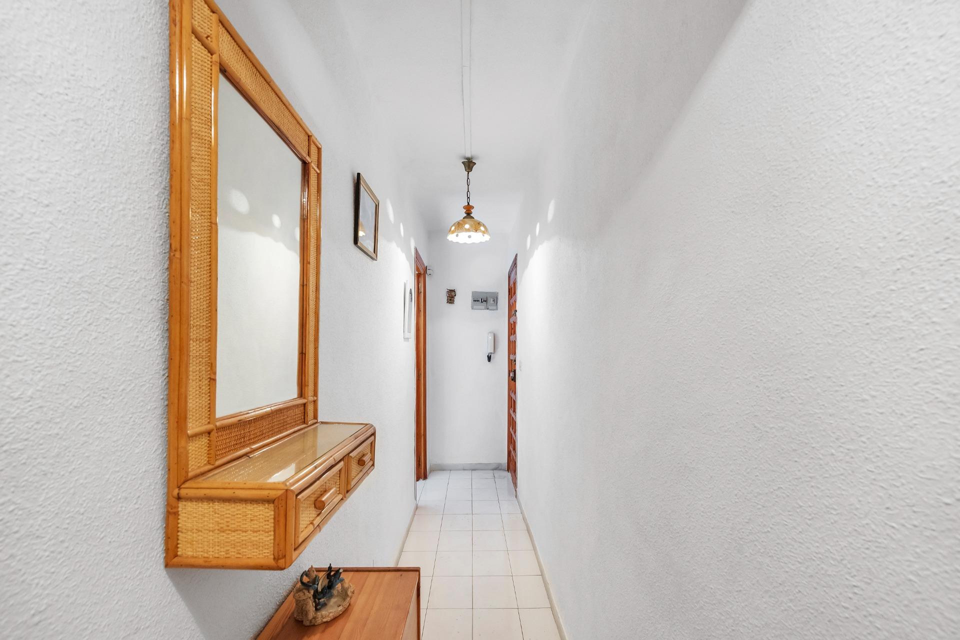 Resale - Apartment / flat - Guardamar del Segura - CENTRO