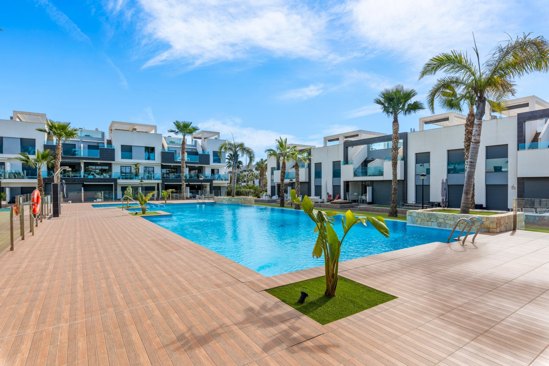 Resale - Apartment / flat - Guardamar del Segura - El Raso