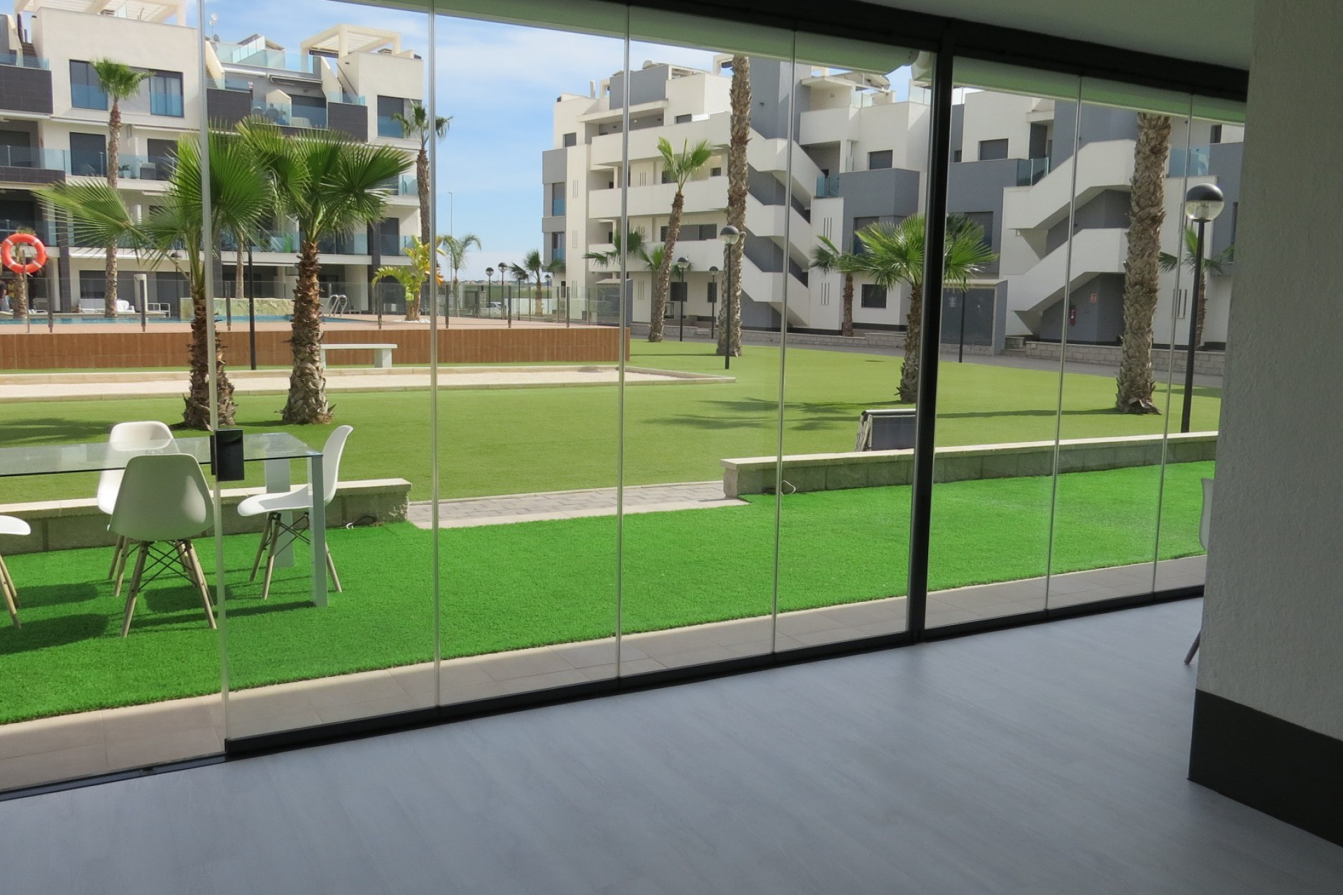 Resale - Apartment / flat - Guardamar del Segura - El Raso