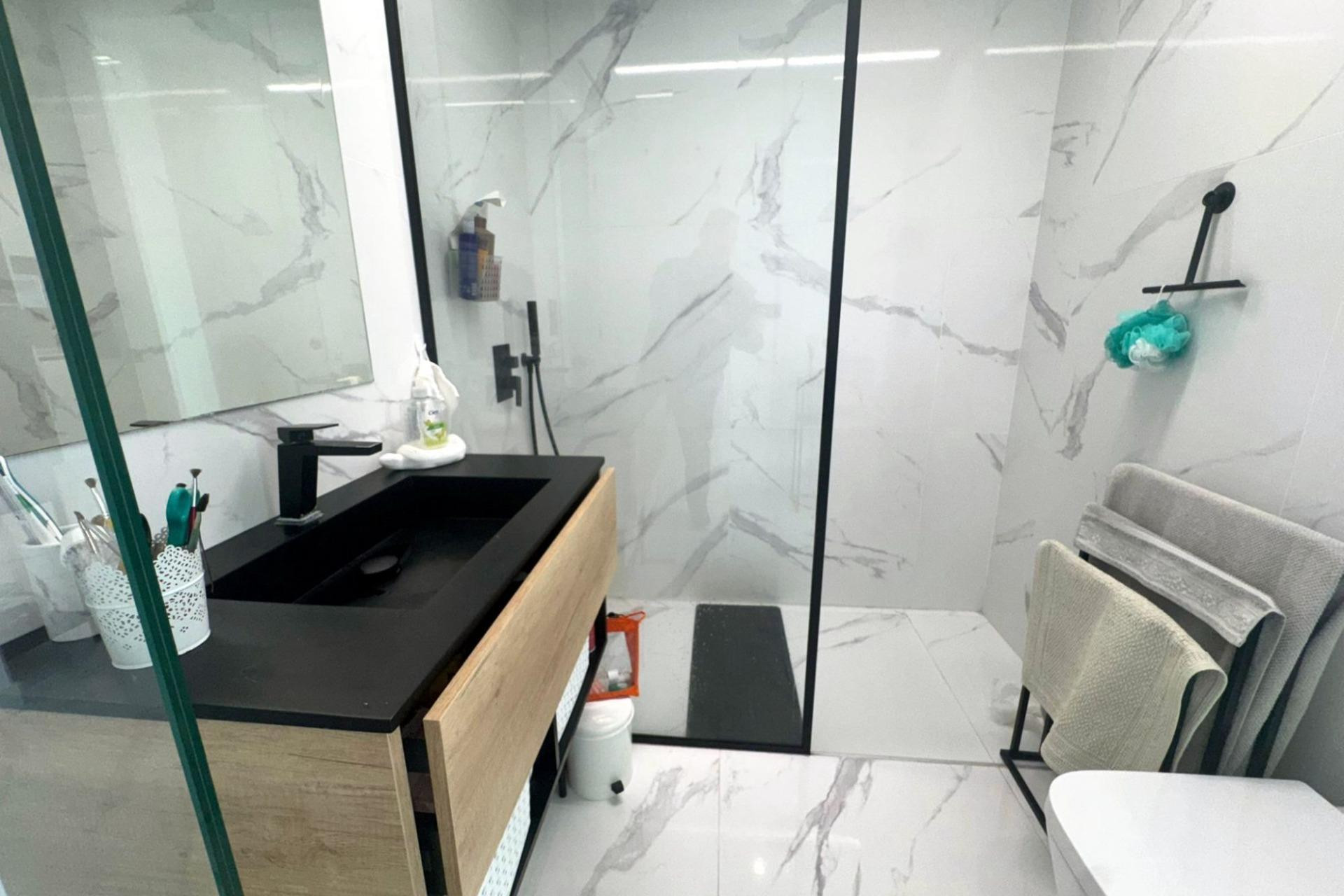 Resale - Apartment / flat - Guardamar del Segura - El Raso