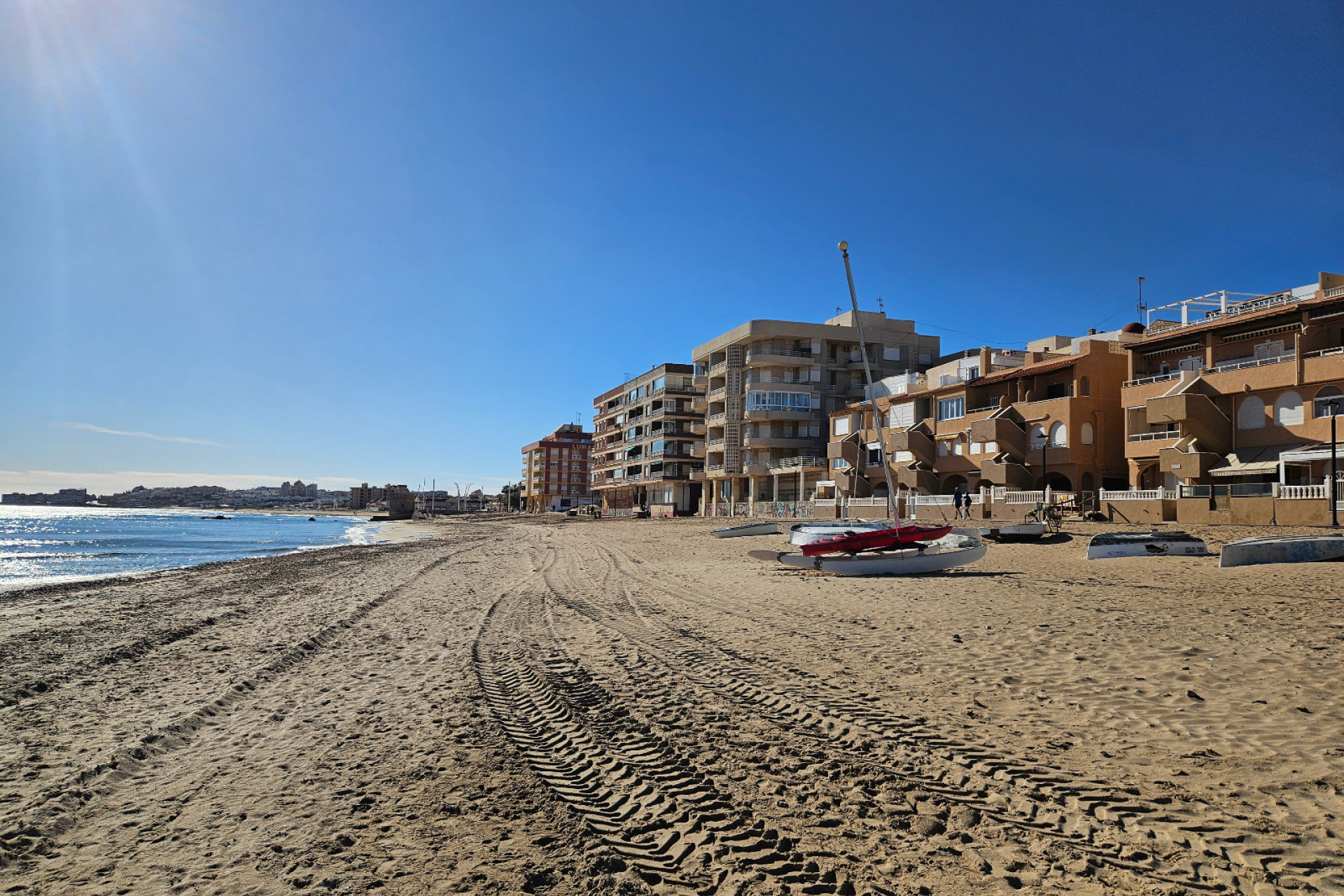 Resale - Apartment / flat - La Mata - 1st Line to the Sea