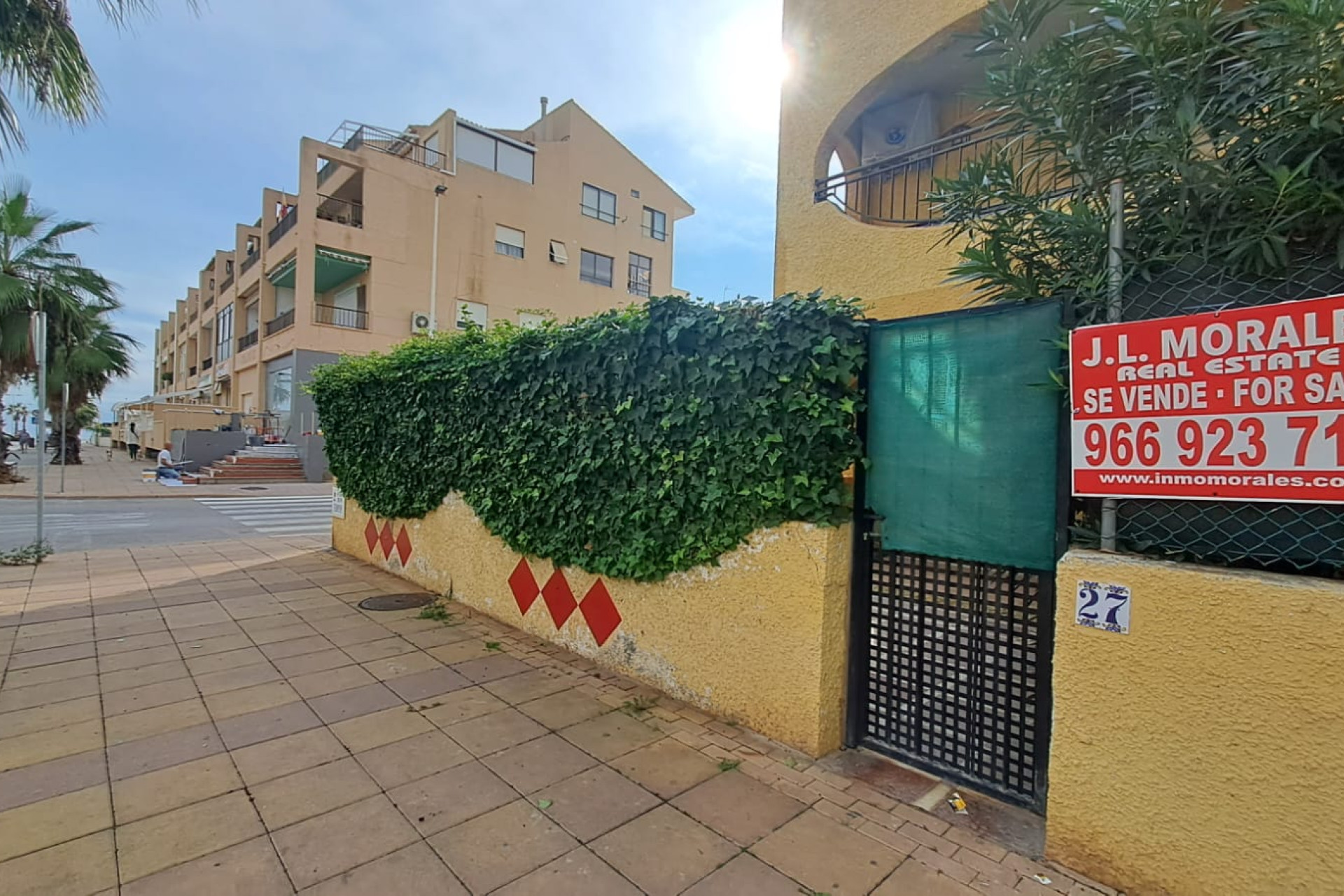 Resale - Apartment / flat - La Mata