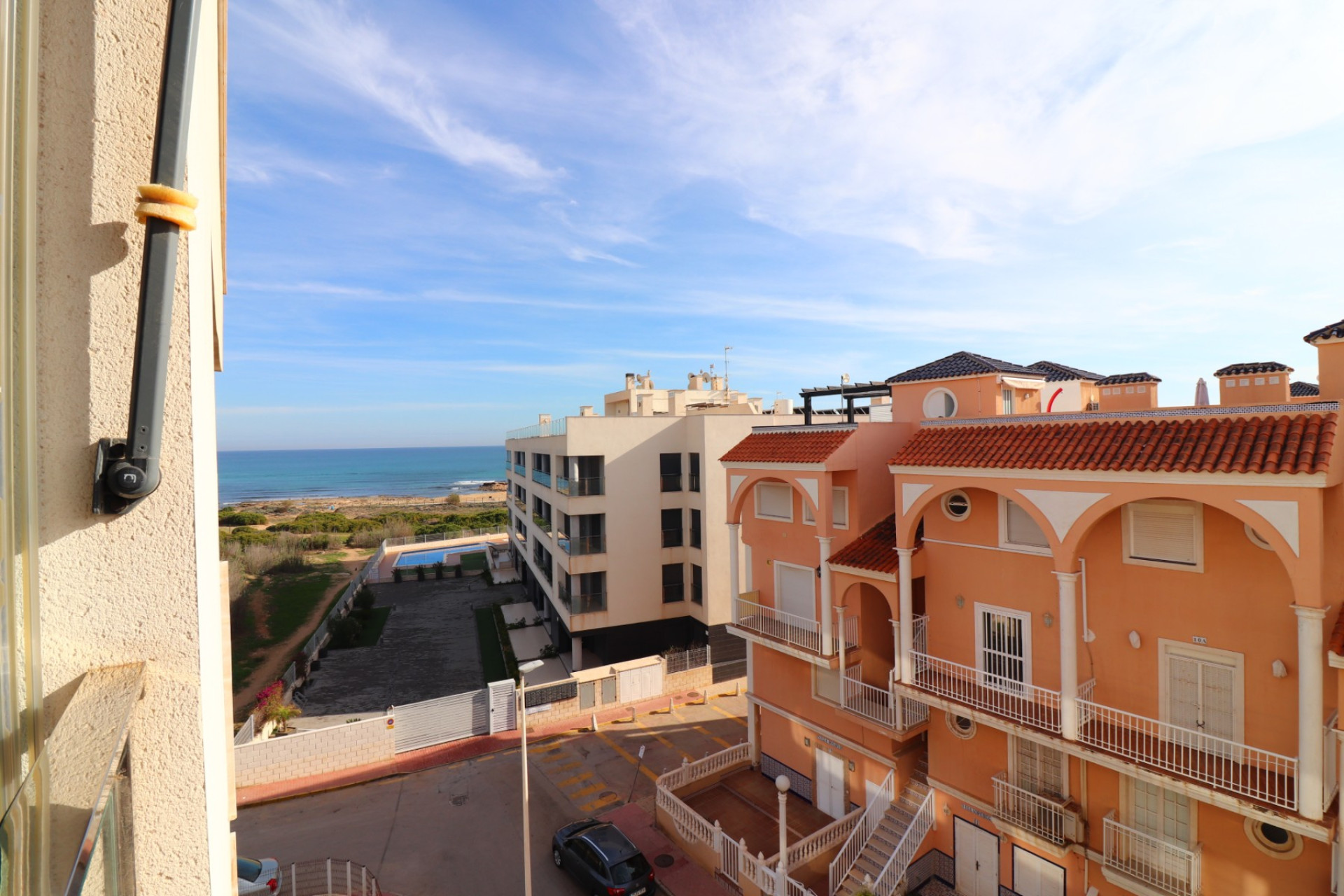 Resale - Apartment / flat - La Mata