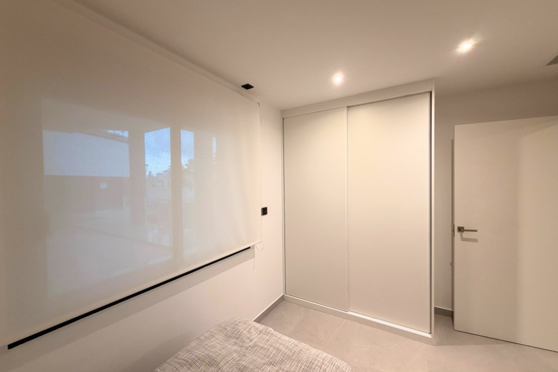 Resale - Apartment / flat - Lo Crispin