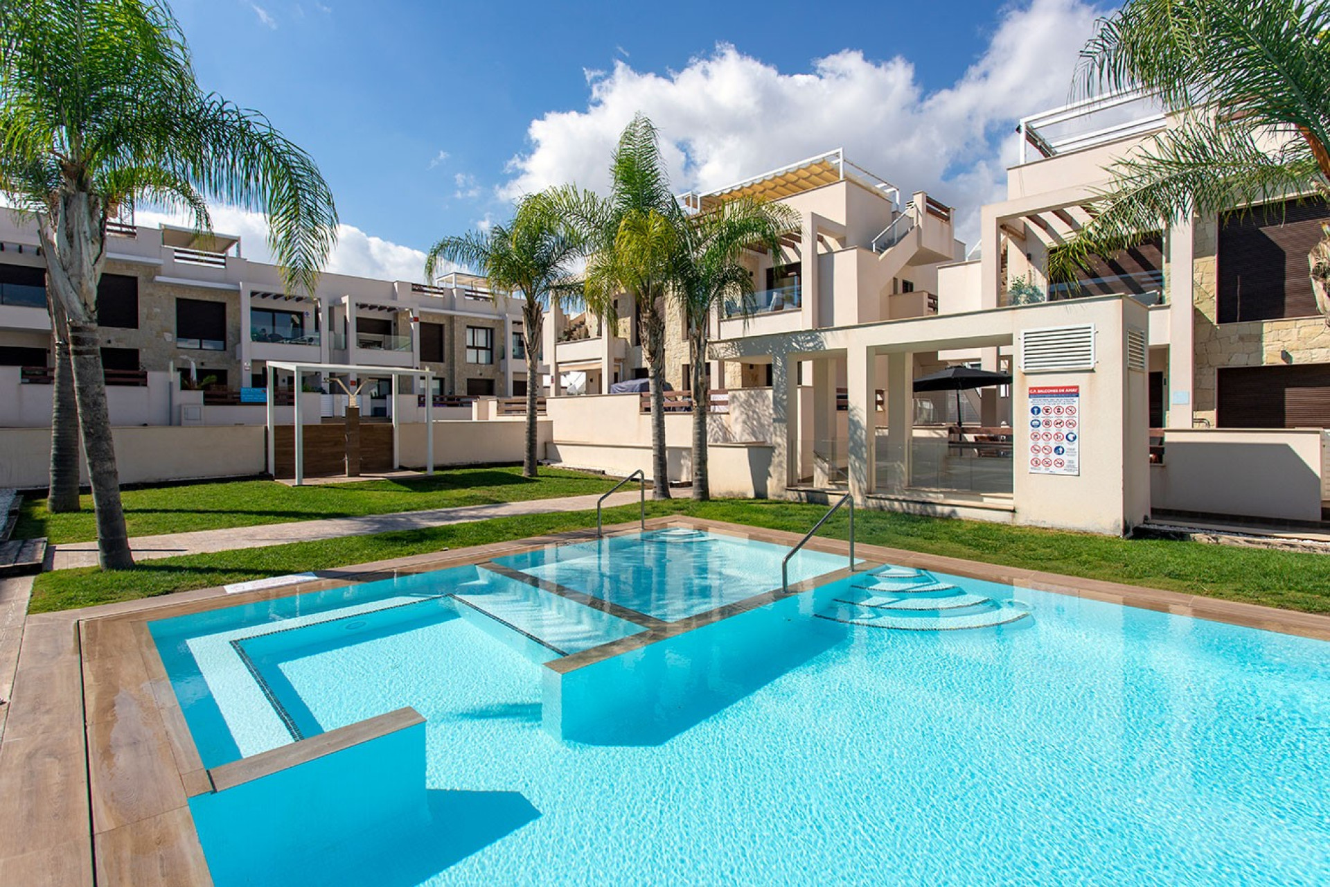 Resale - Apartment / flat - Los Balcones - Torrevieja