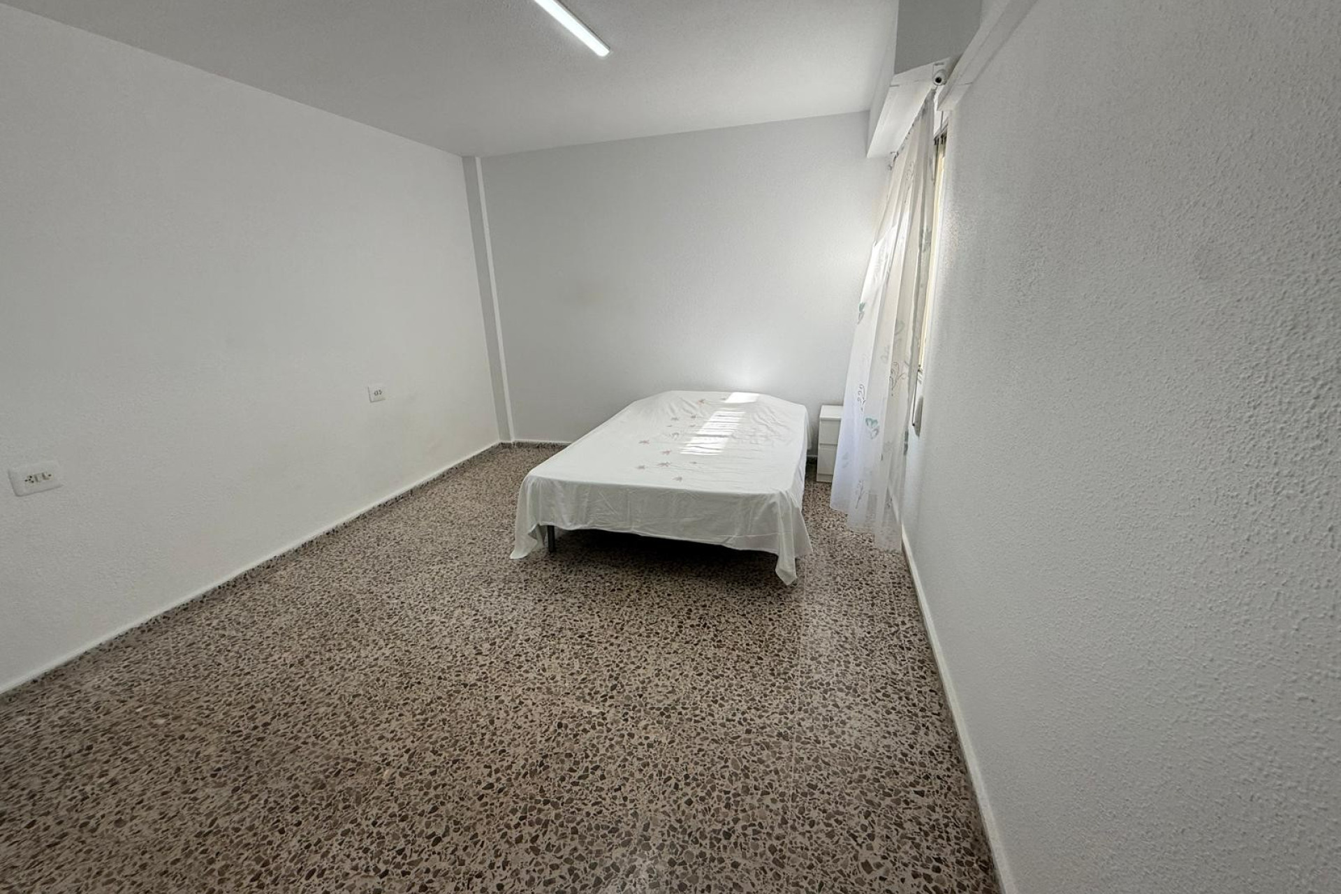 Resale - Apartment / flat - Miramar