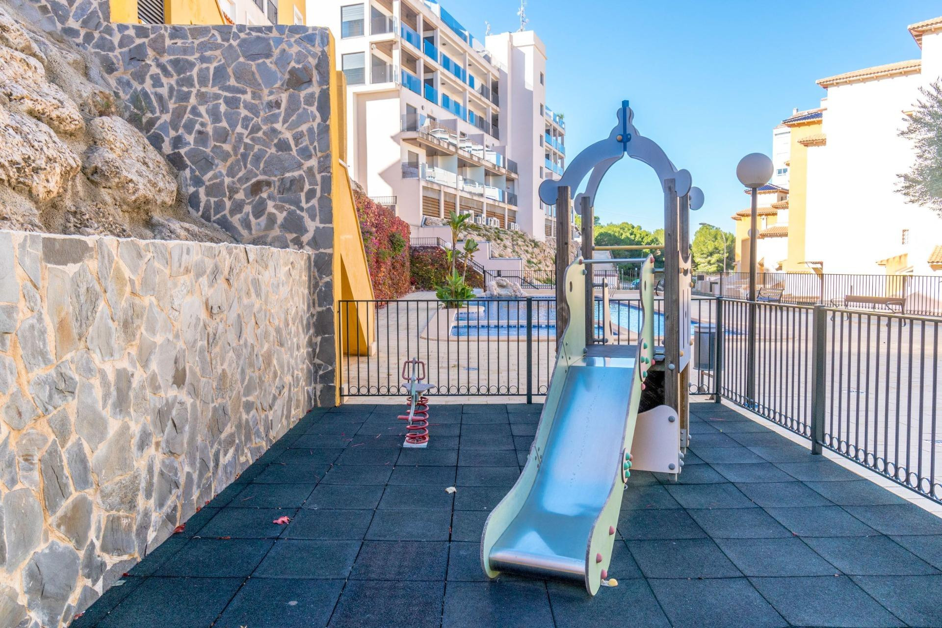 Resale - Apartment / flat - Orihuela Costa - Altos de Campoamor