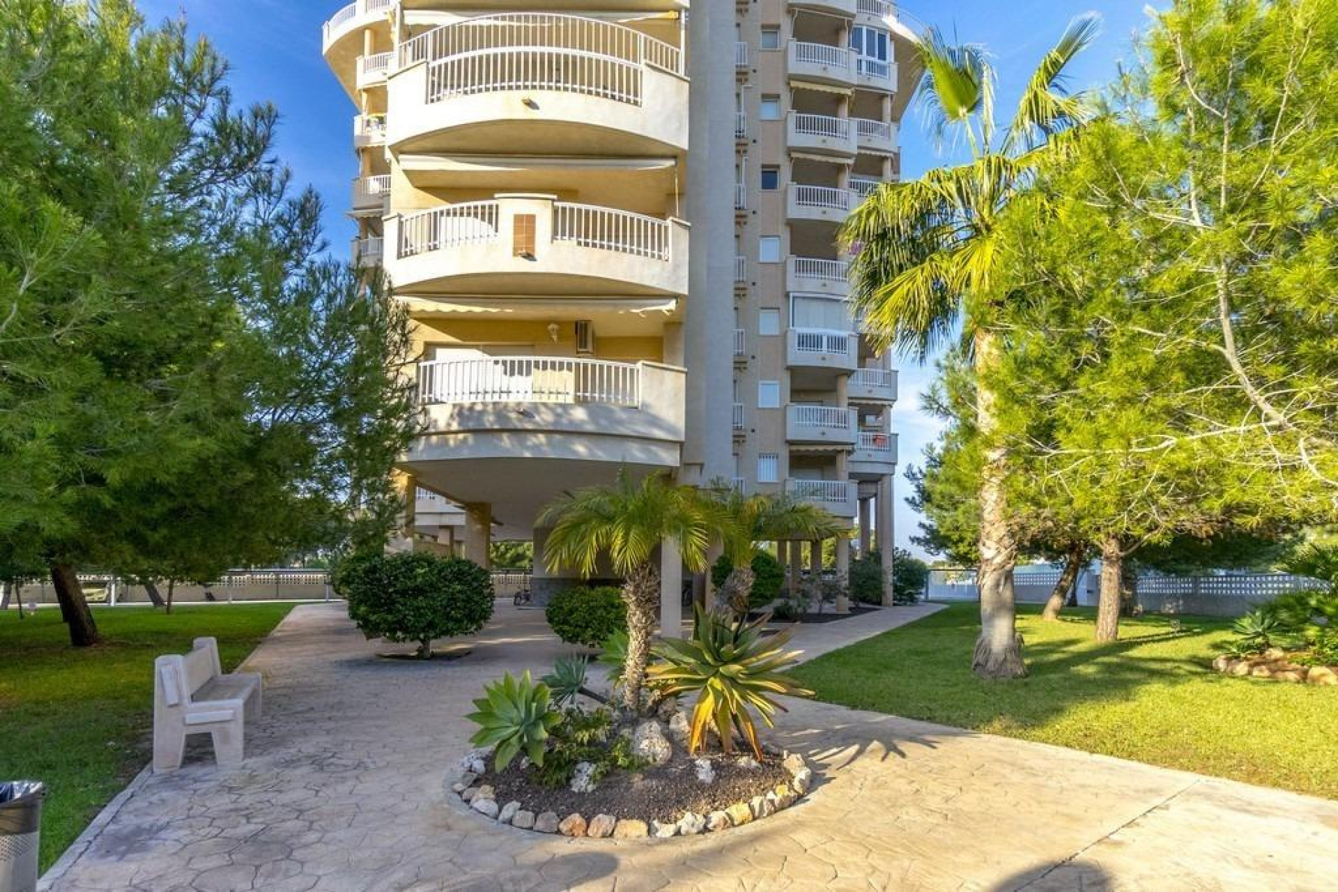 Resale - Apartment / flat - Orihuela Costa - Campoamor