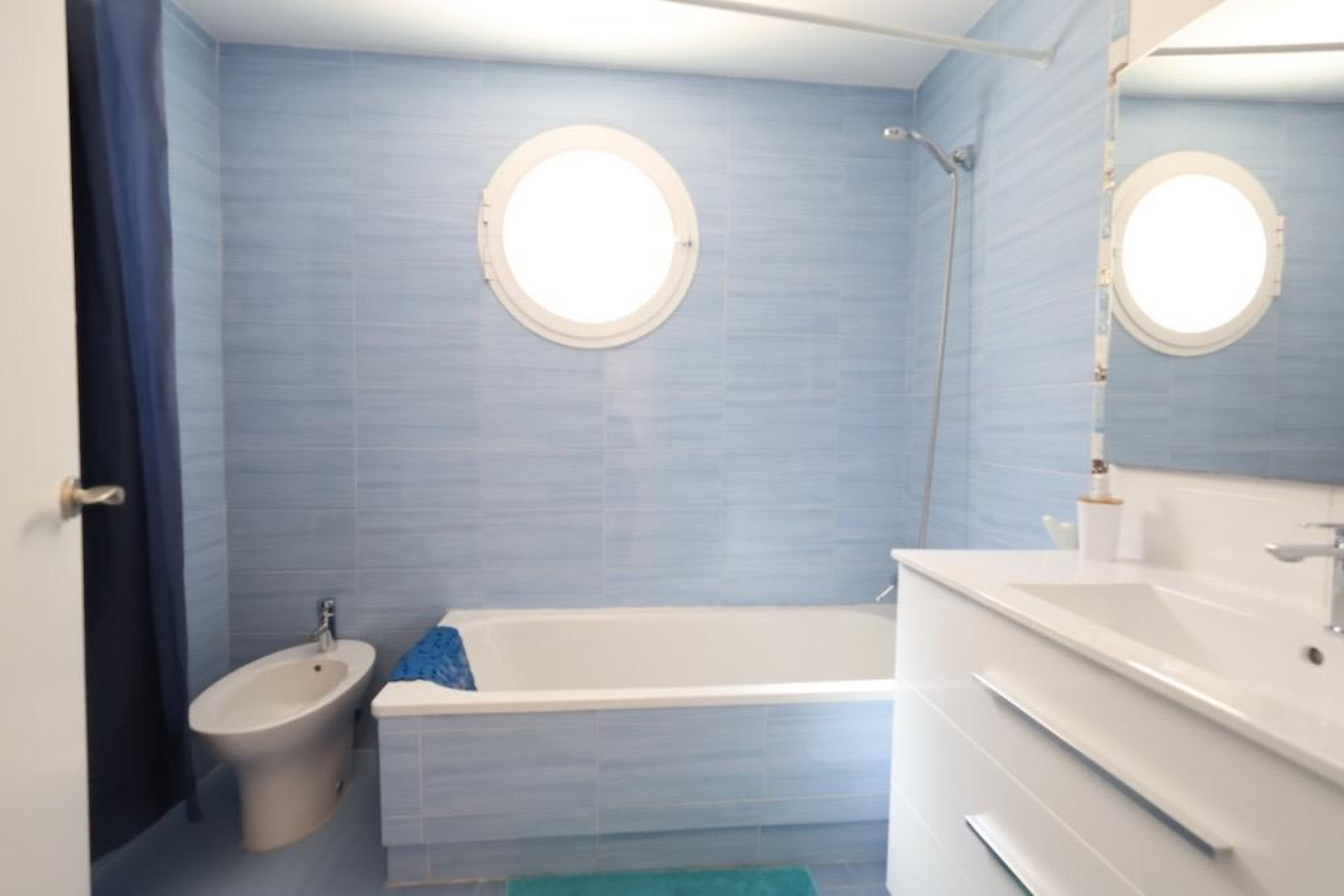 Resale - Apartment / flat - Orihuela Costa - Campoamor