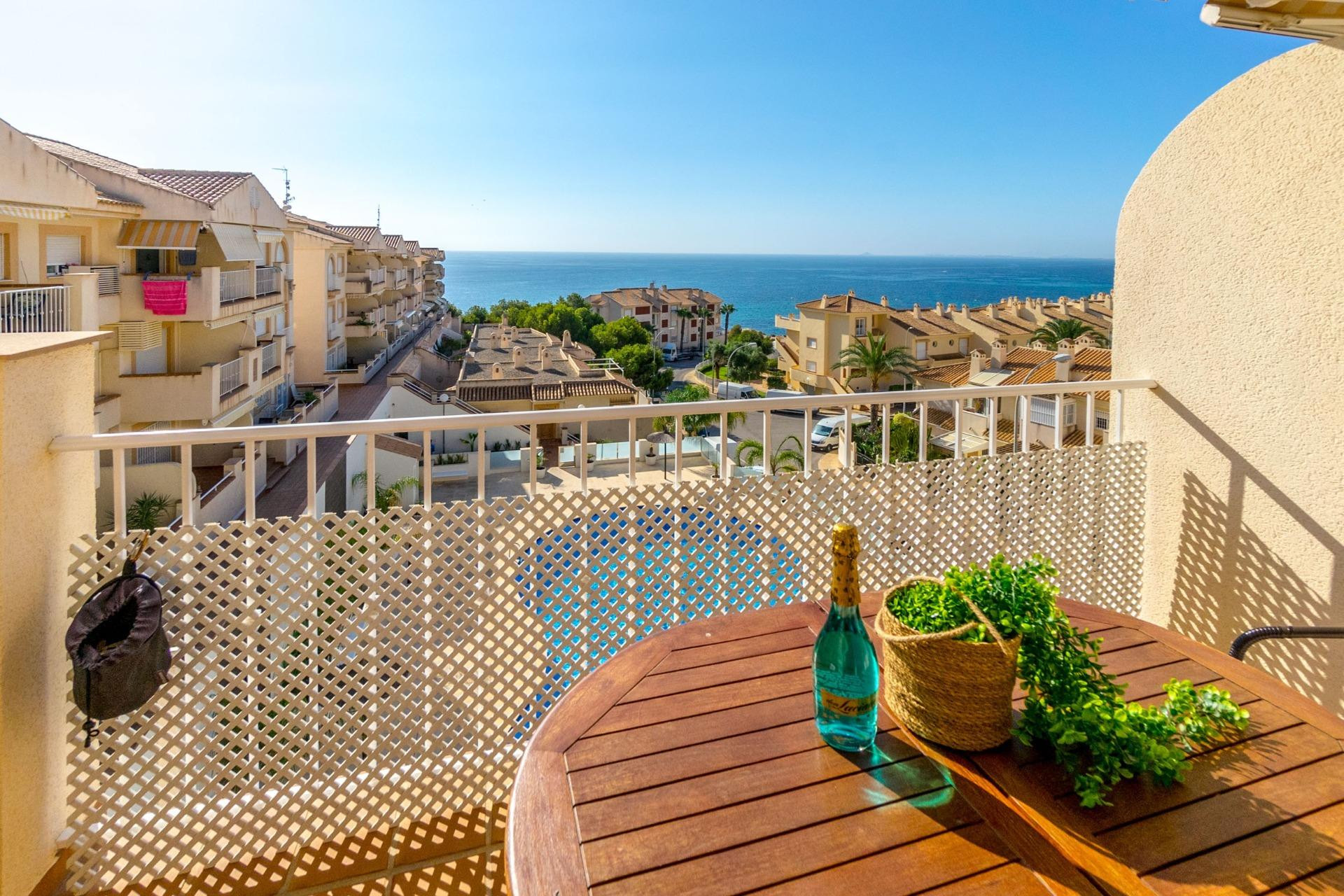 Resale - Apartment / flat - Orihuela Costa - Campoamor