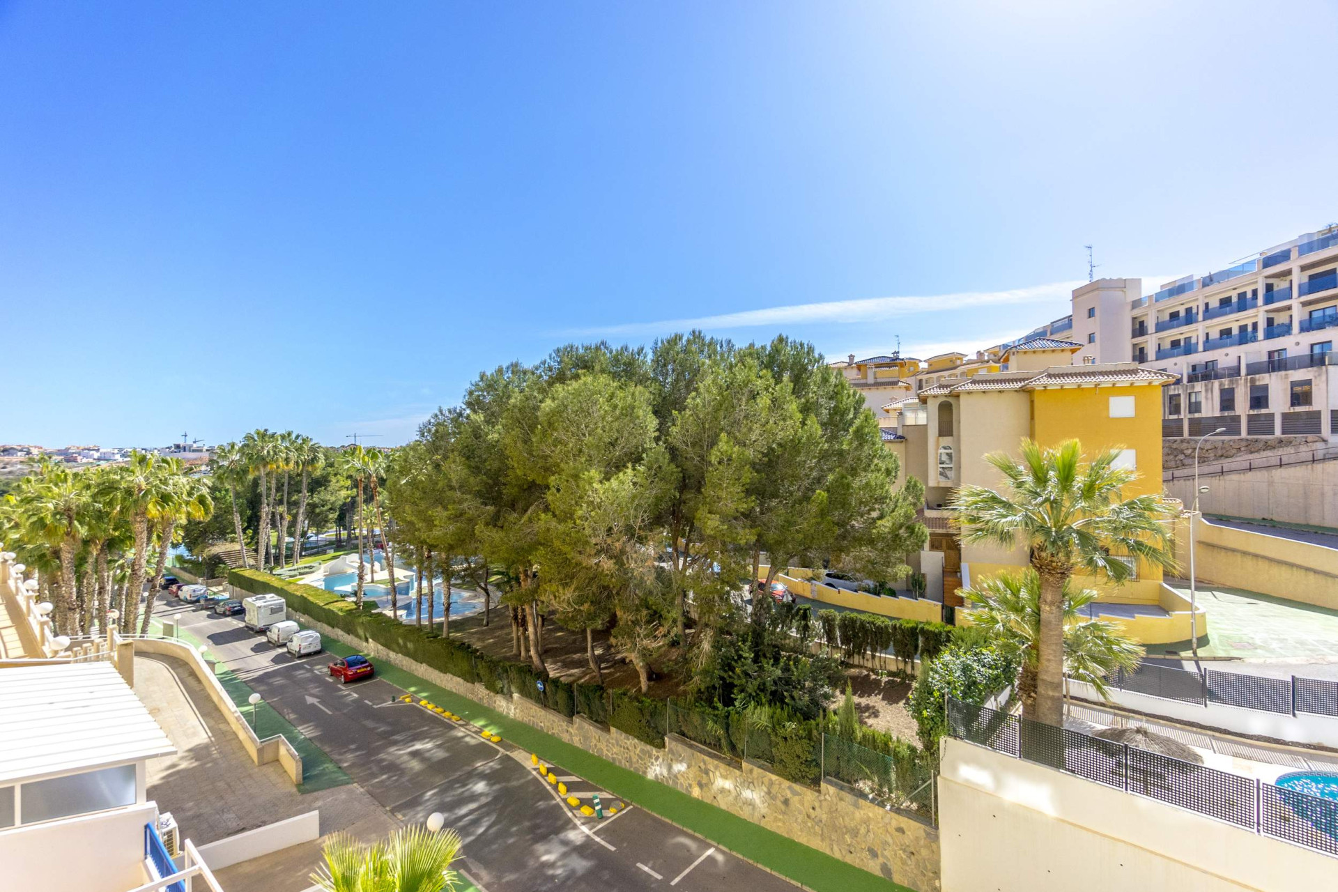 Resale - Apartment / flat - Orihuela Costa - Campoamor