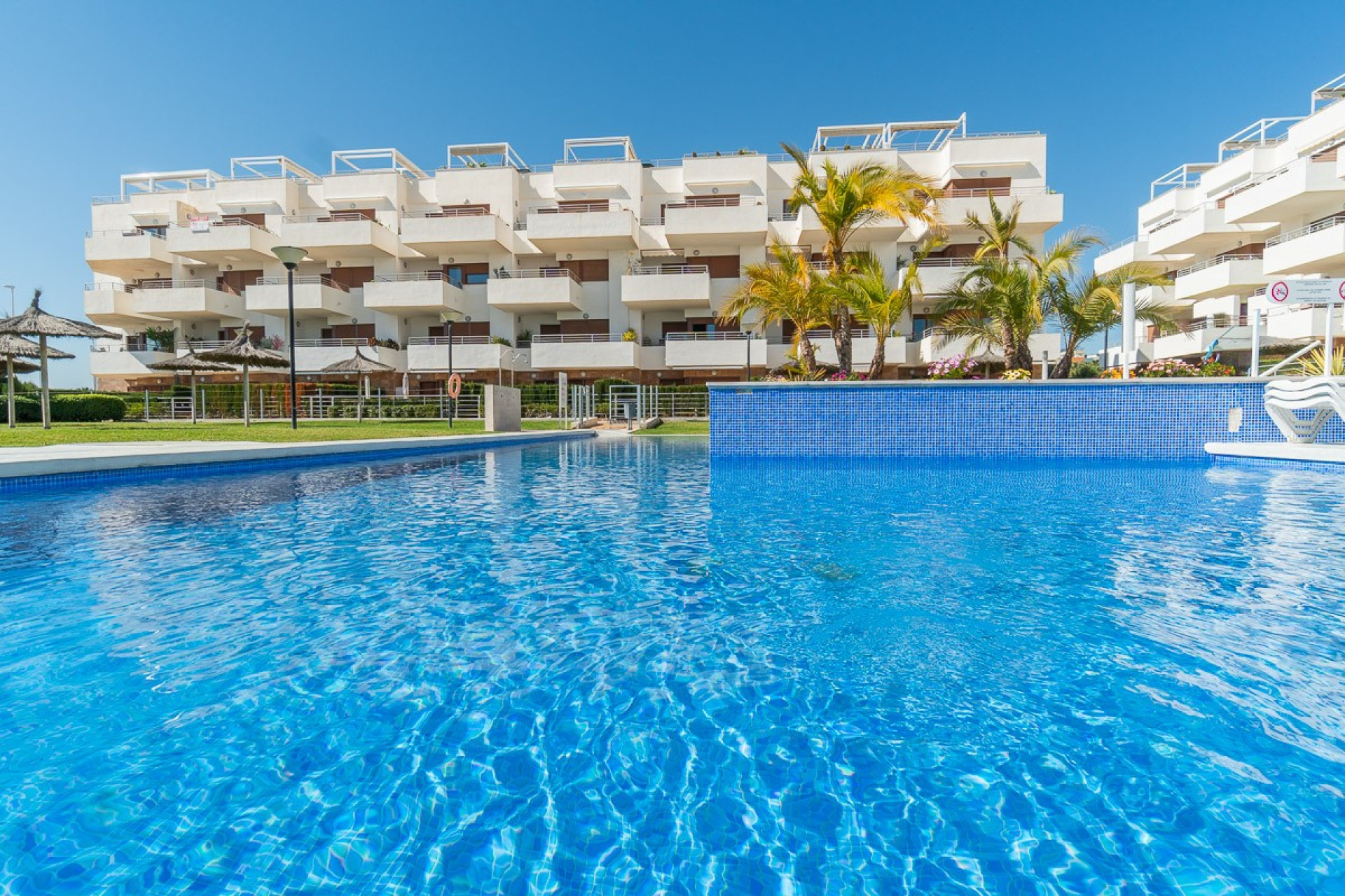 Resale - Apartment / flat - Orihuela Costa - Dehesa de campoamor