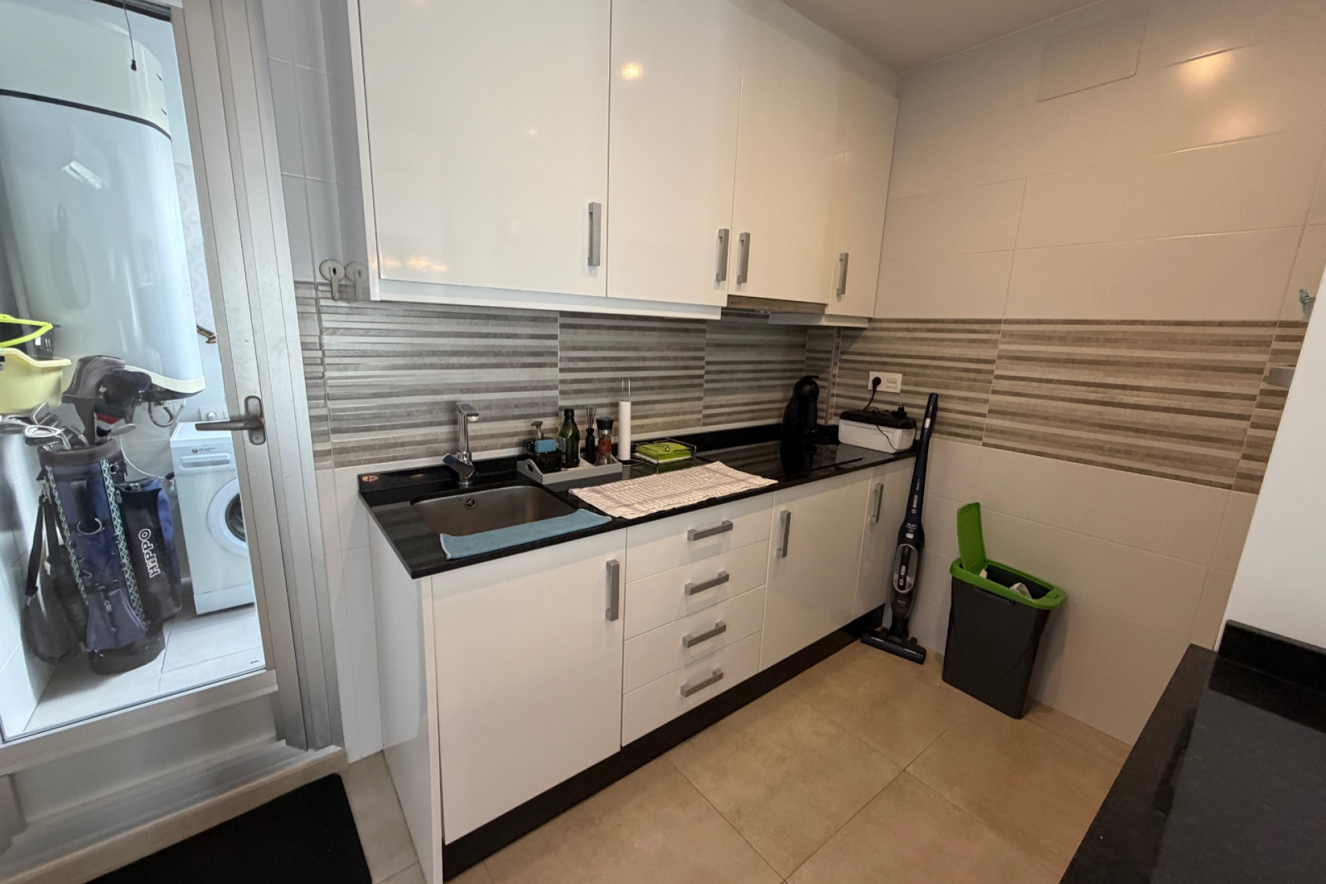 Resale - Apartment / flat - Orihuela Costa - La Florida