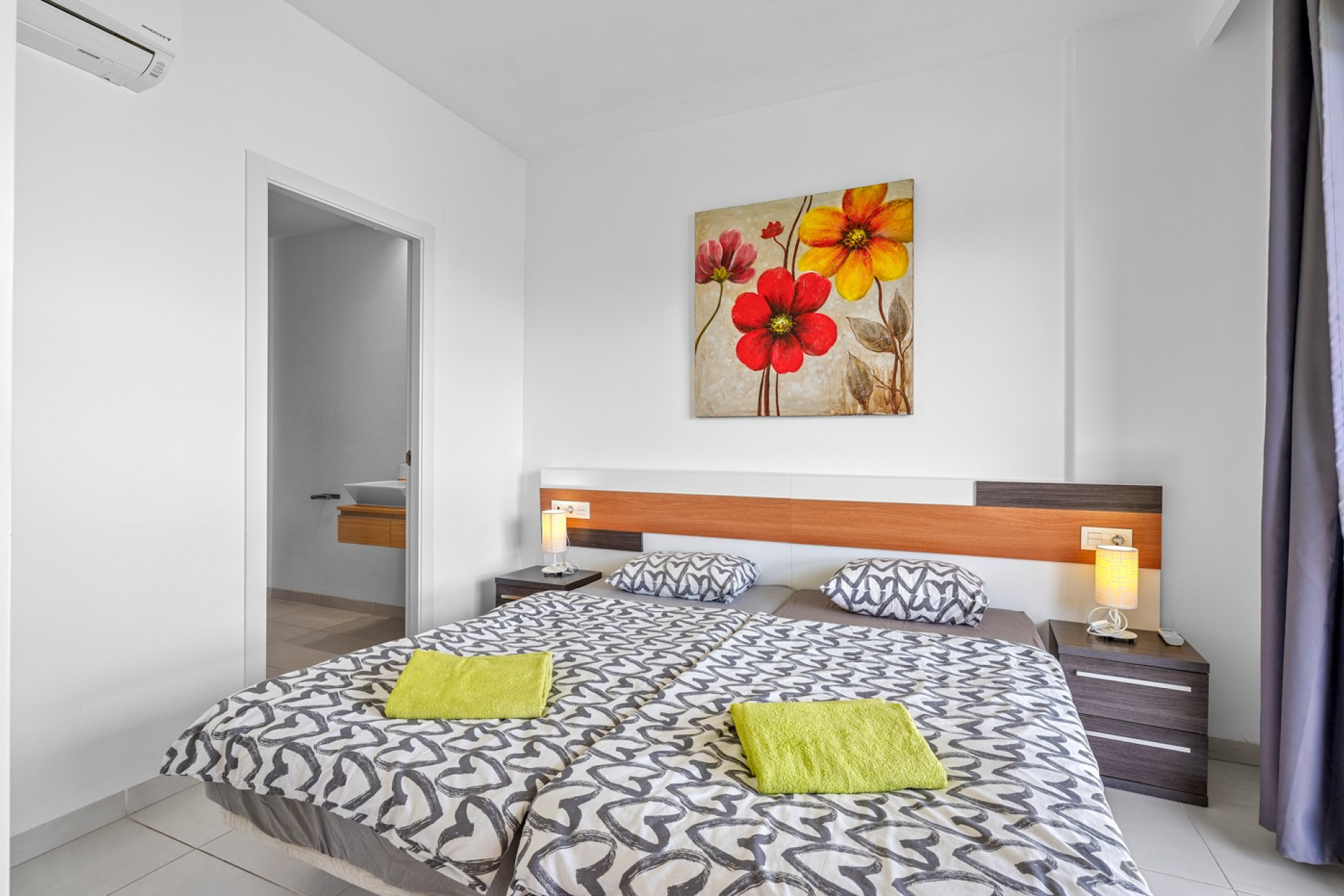 Resale - Apartment / flat - Orihuela Costa - La Zenia