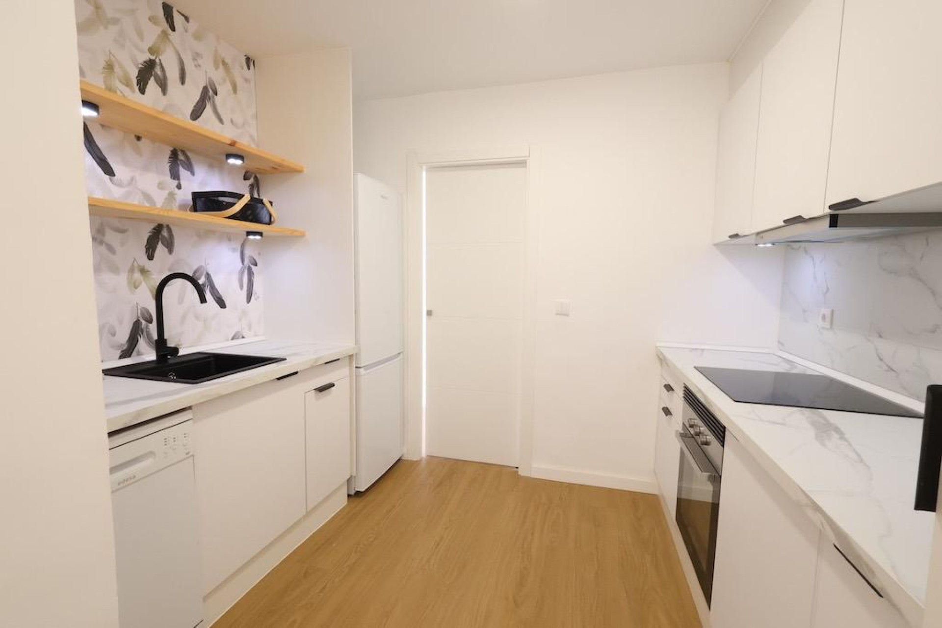 Resale - Apartment / flat - Orihuela Costa - La Zenia