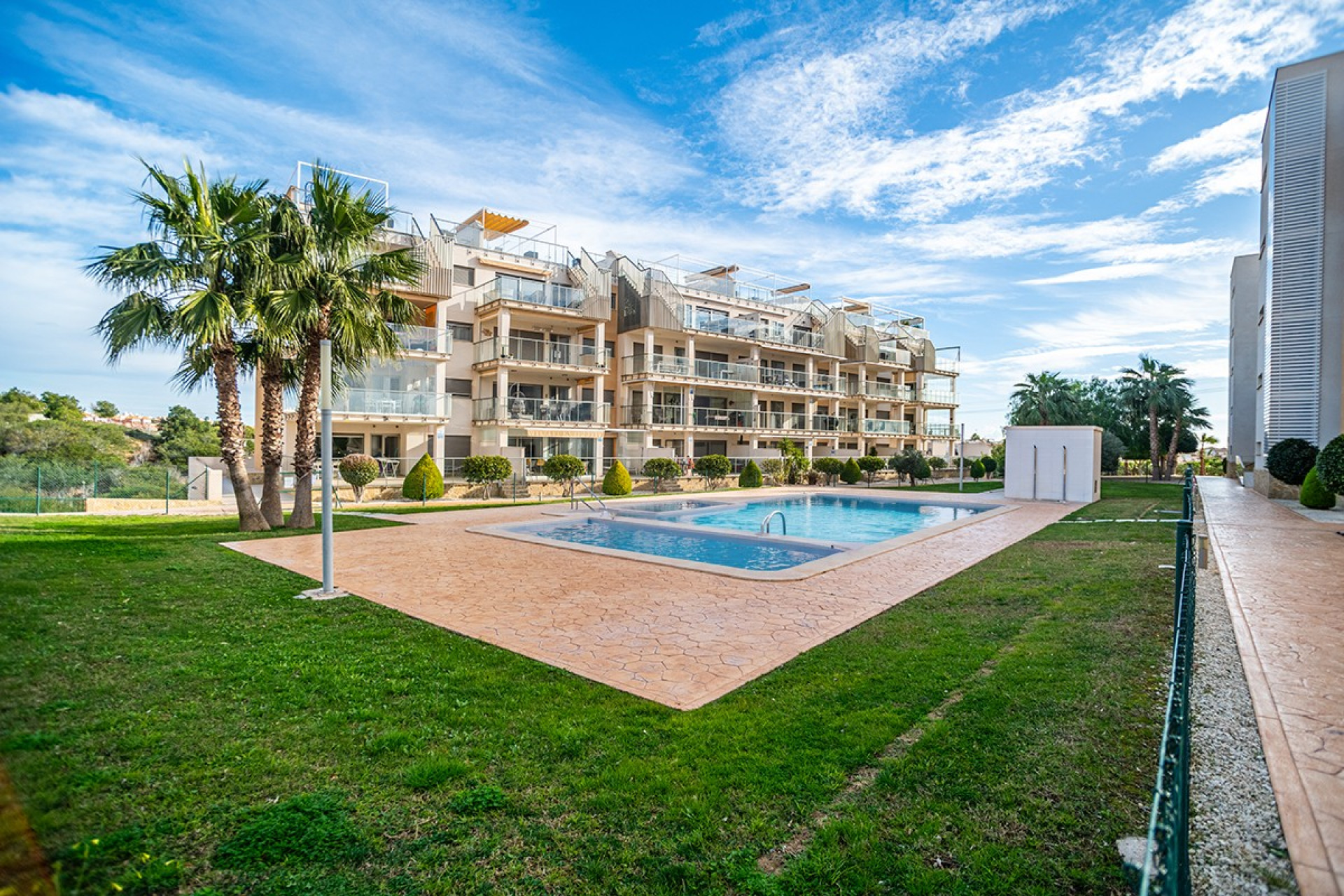 Resale - Apartment / flat - Orihuela Costa - Los Dolses