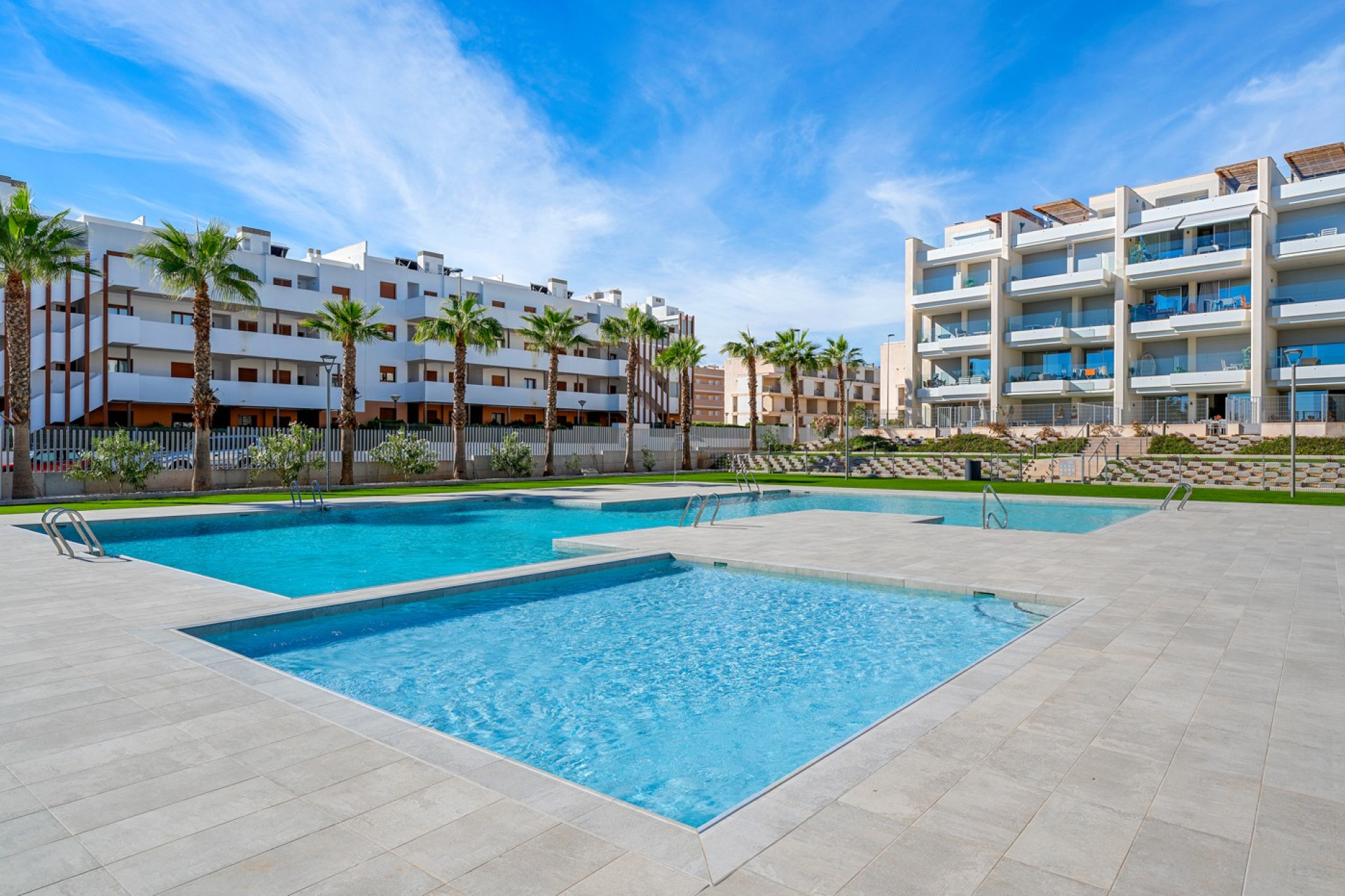 Resale - Apartment / flat - Orihuela Costa - Los Dolses