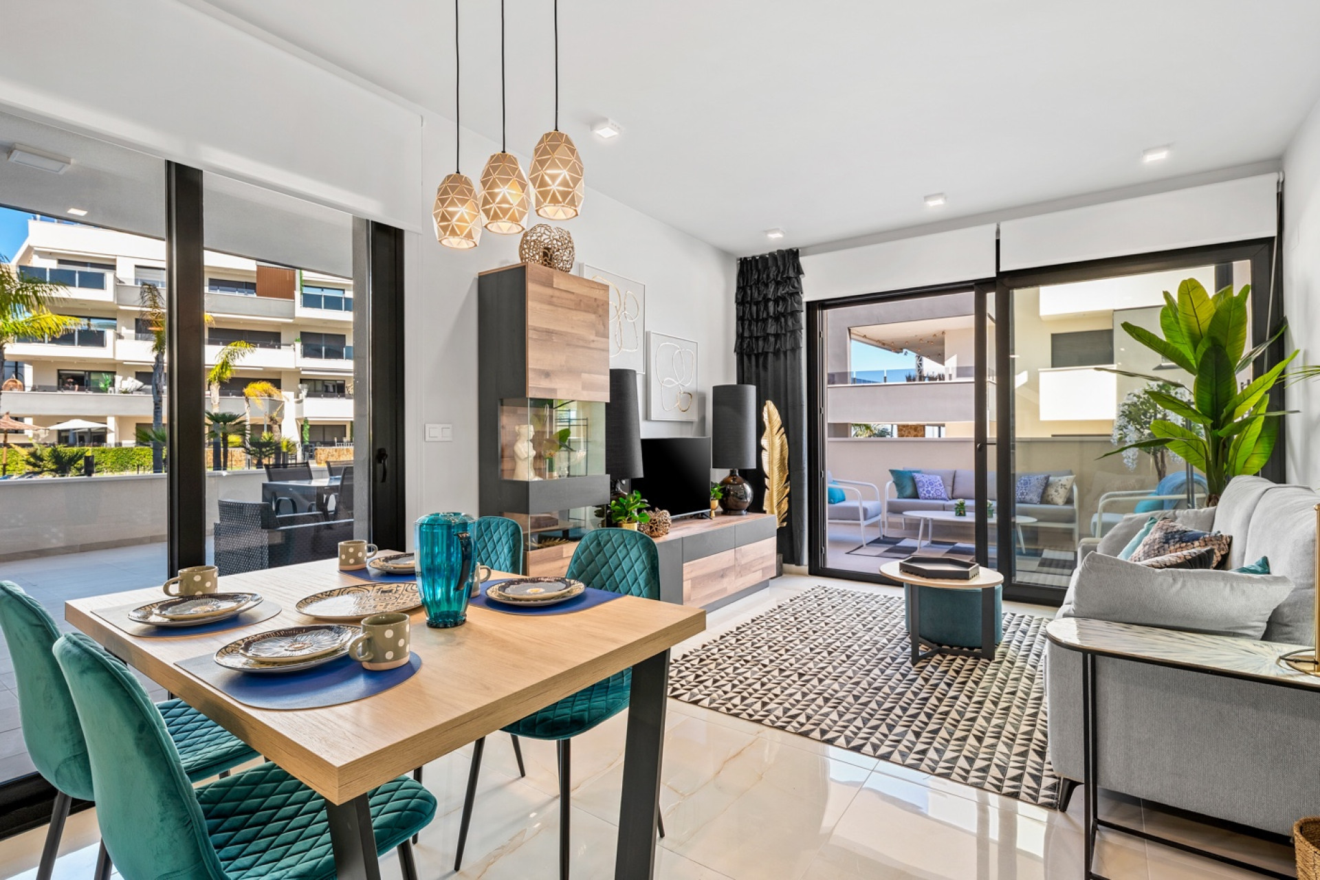 Resale - Apartment / flat - Orihuela Costa - Playa Flamenca