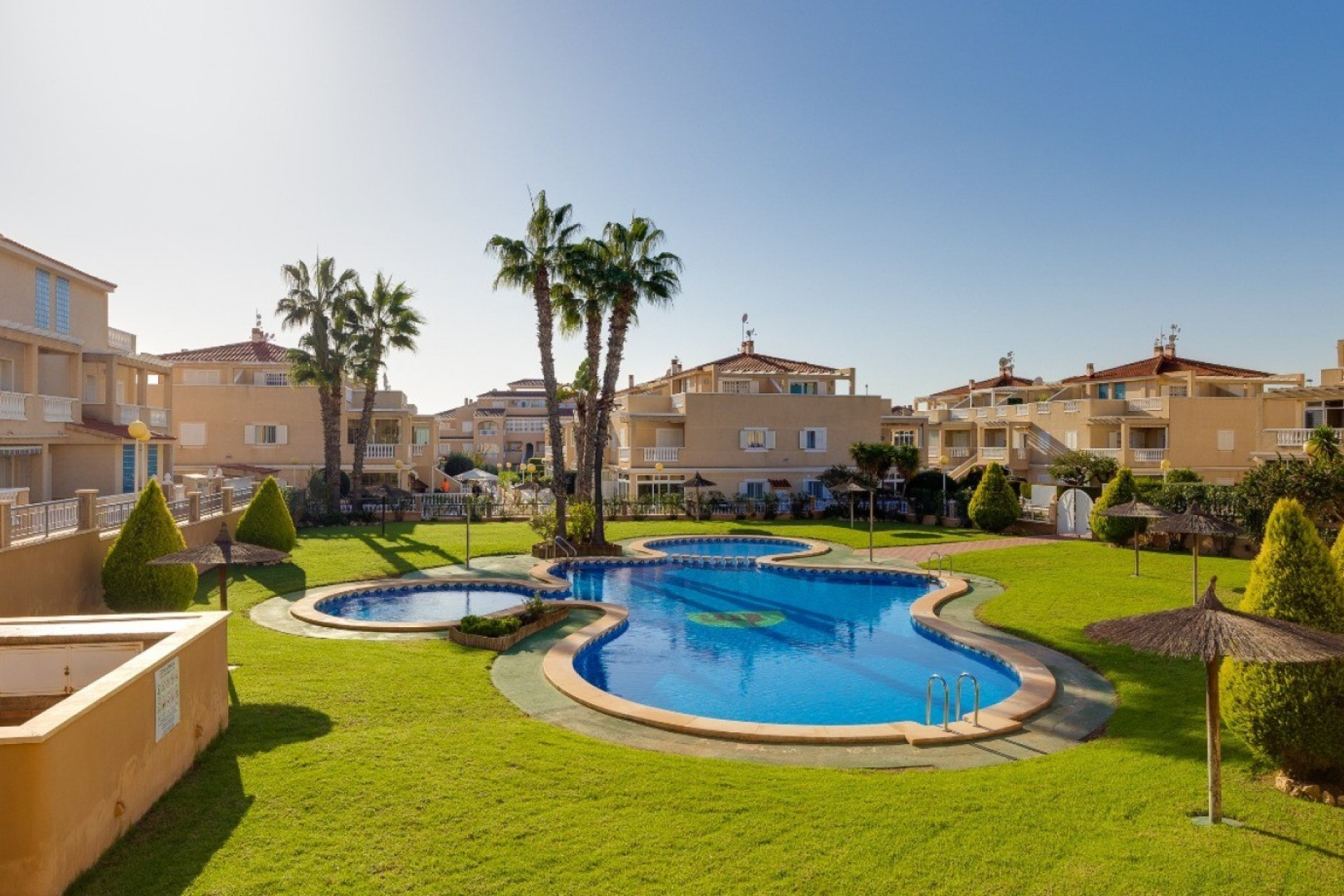 Resale - Apartment / flat - Orihuela Costa - Playa Flamenca