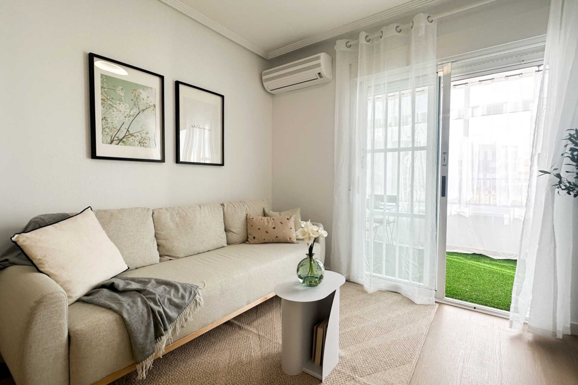 Resale - Apartment / flat - Orihuela Costa - Playa Flamenca