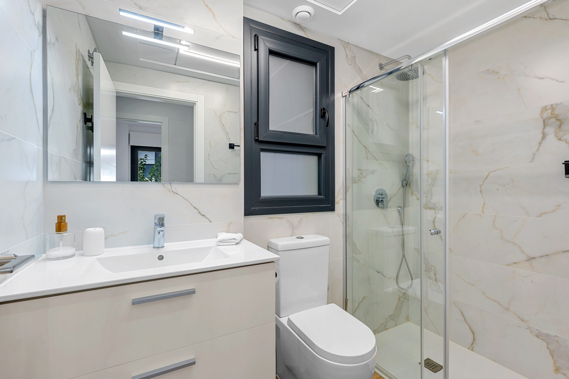 Resale - Apartment / flat - Orihuela Costa - Villamartín