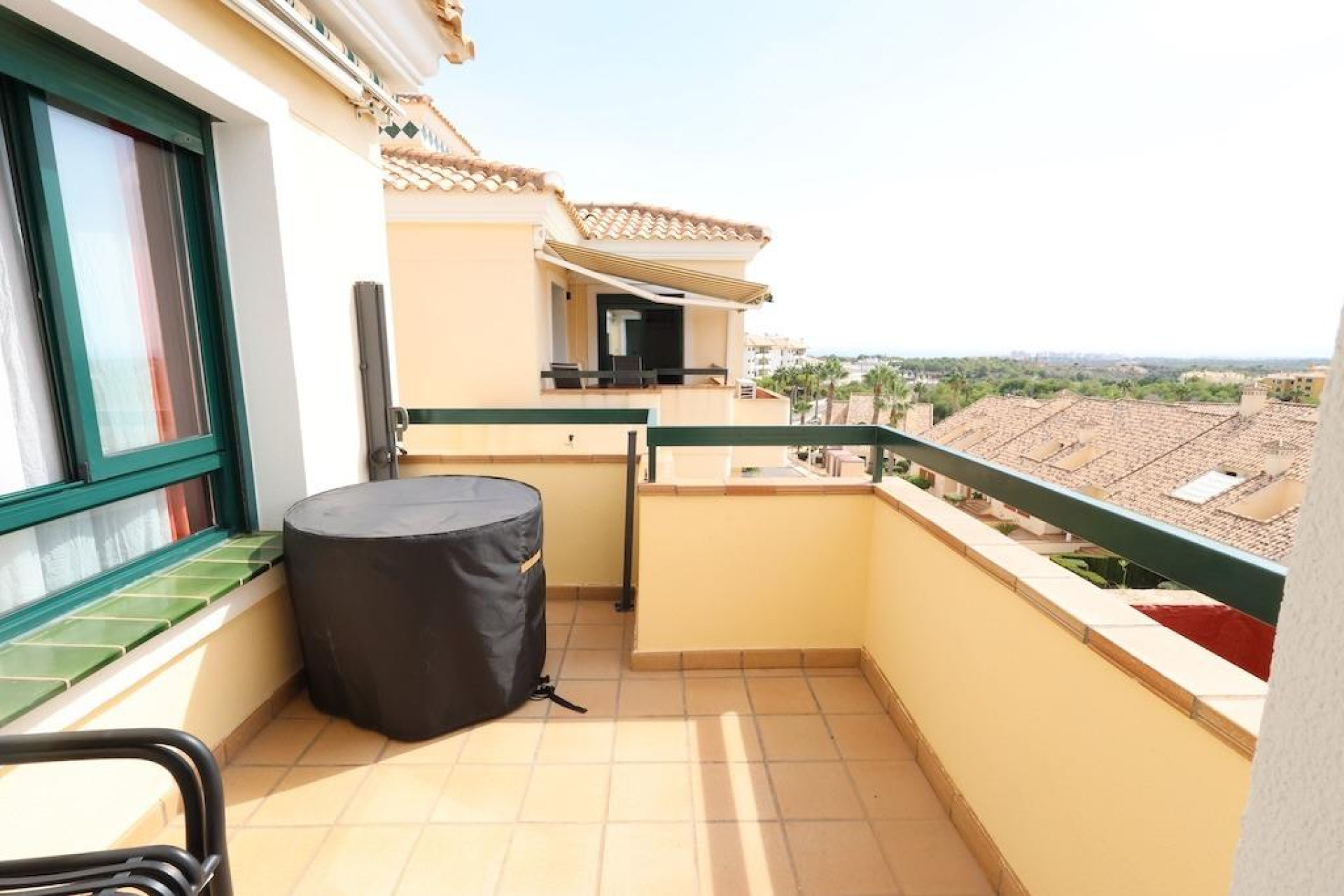 Resale - Apartment / flat - Orihuela Costa - Villamartín
