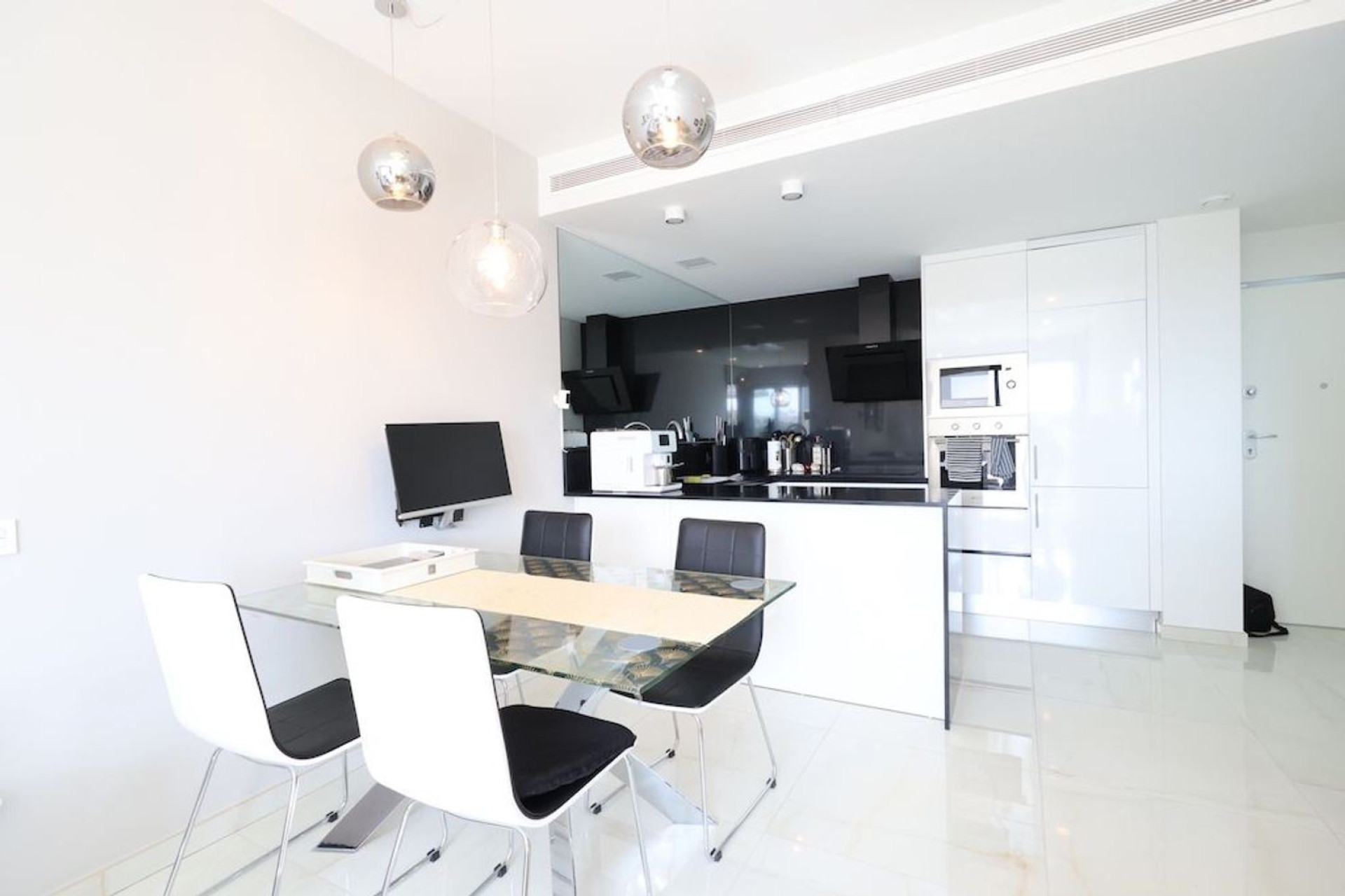 Resale - Apartment / flat - Orihuela Costa