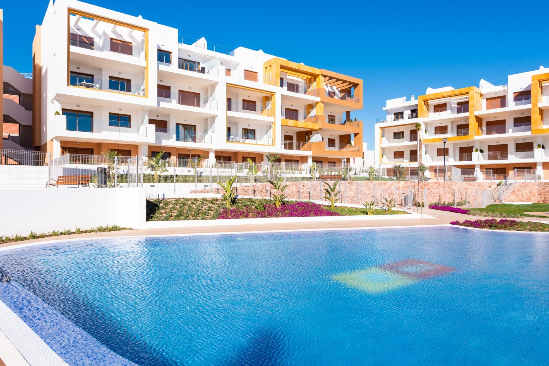 Resale - Apartment / flat - Orihuela Costa