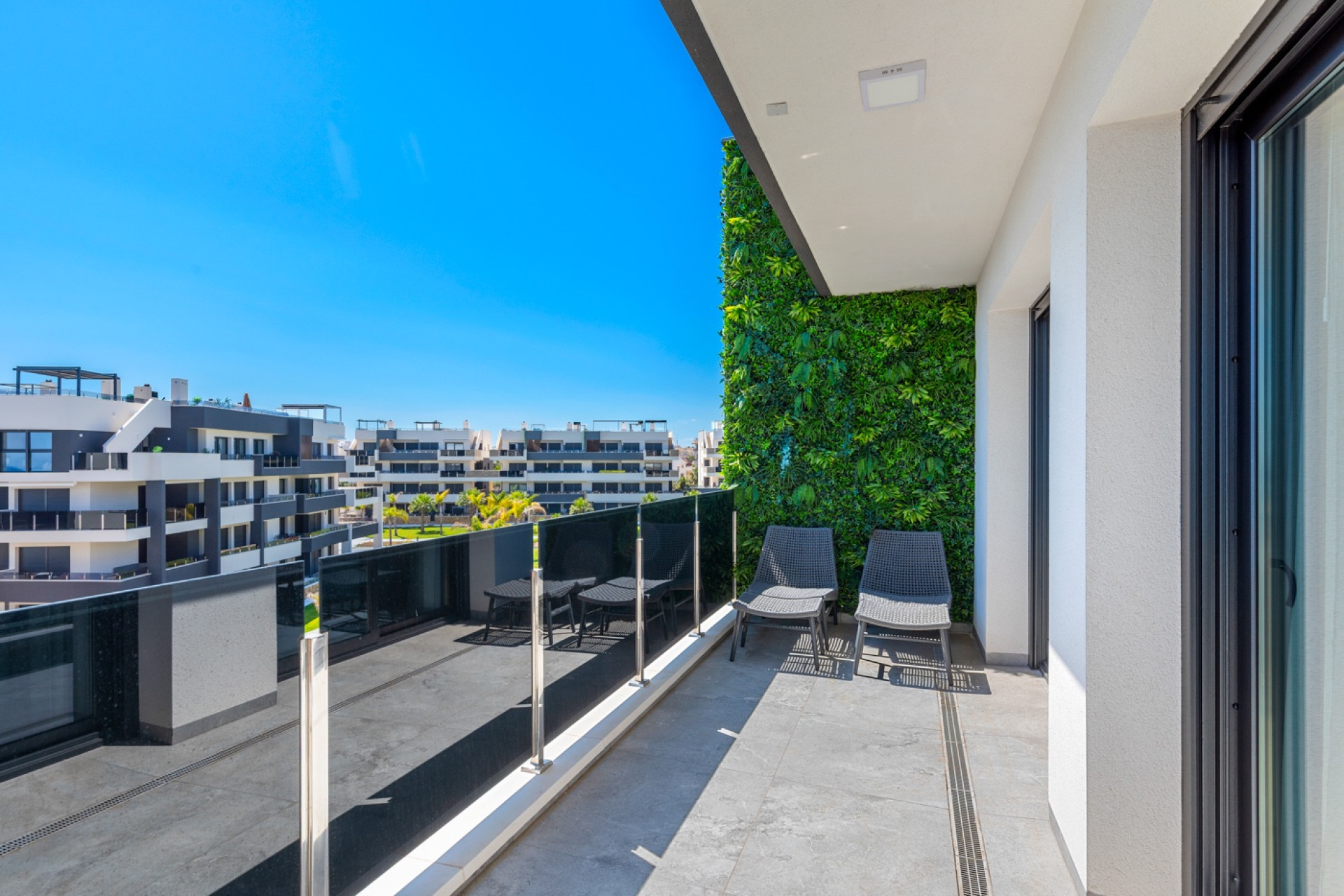 Resale - Apartment / flat - Orihuela Costa