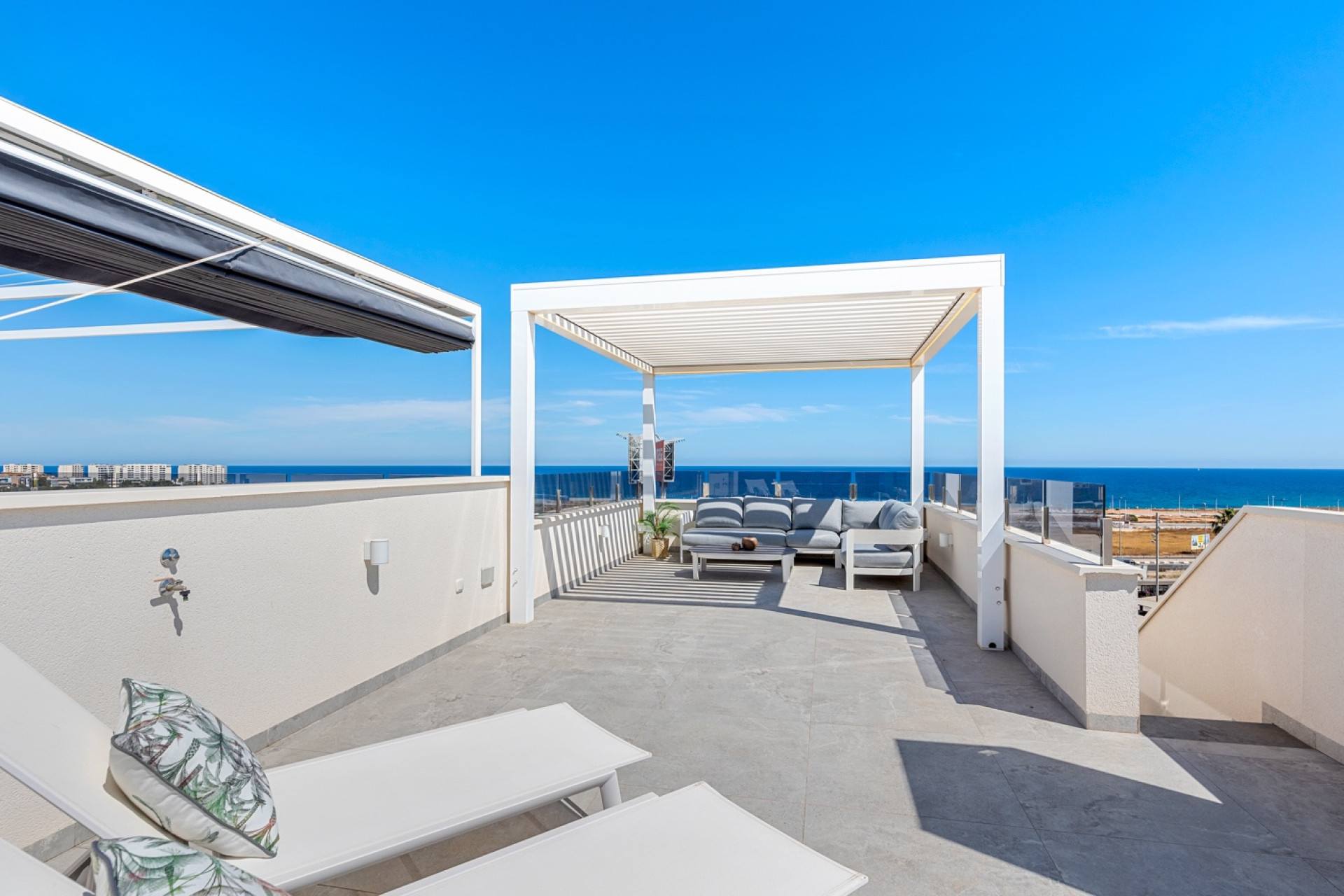 Resale - Apartment / flat - Orihuela Costa