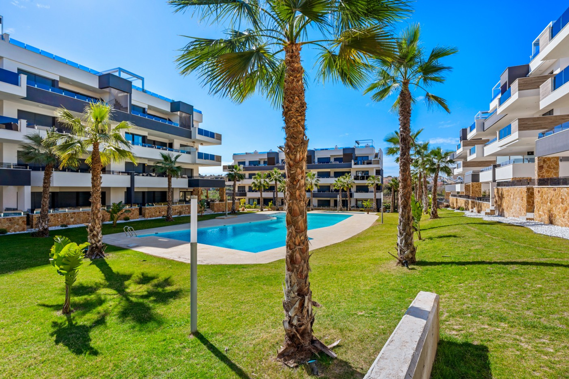 Resale - Apartment / flat - Orihuela - Los Altos