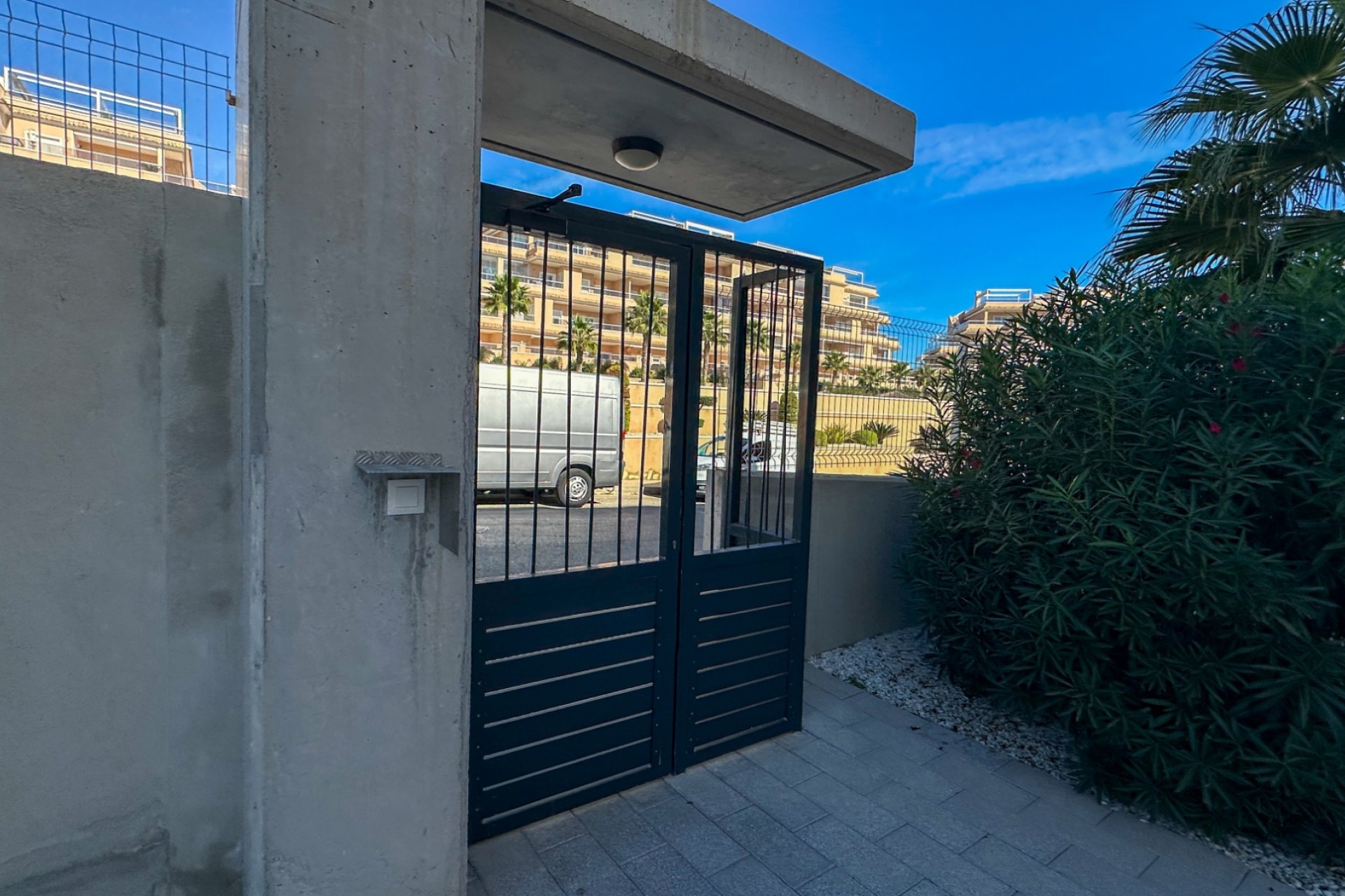 Resale - Apartment / flat - Orihuela - Villamartin