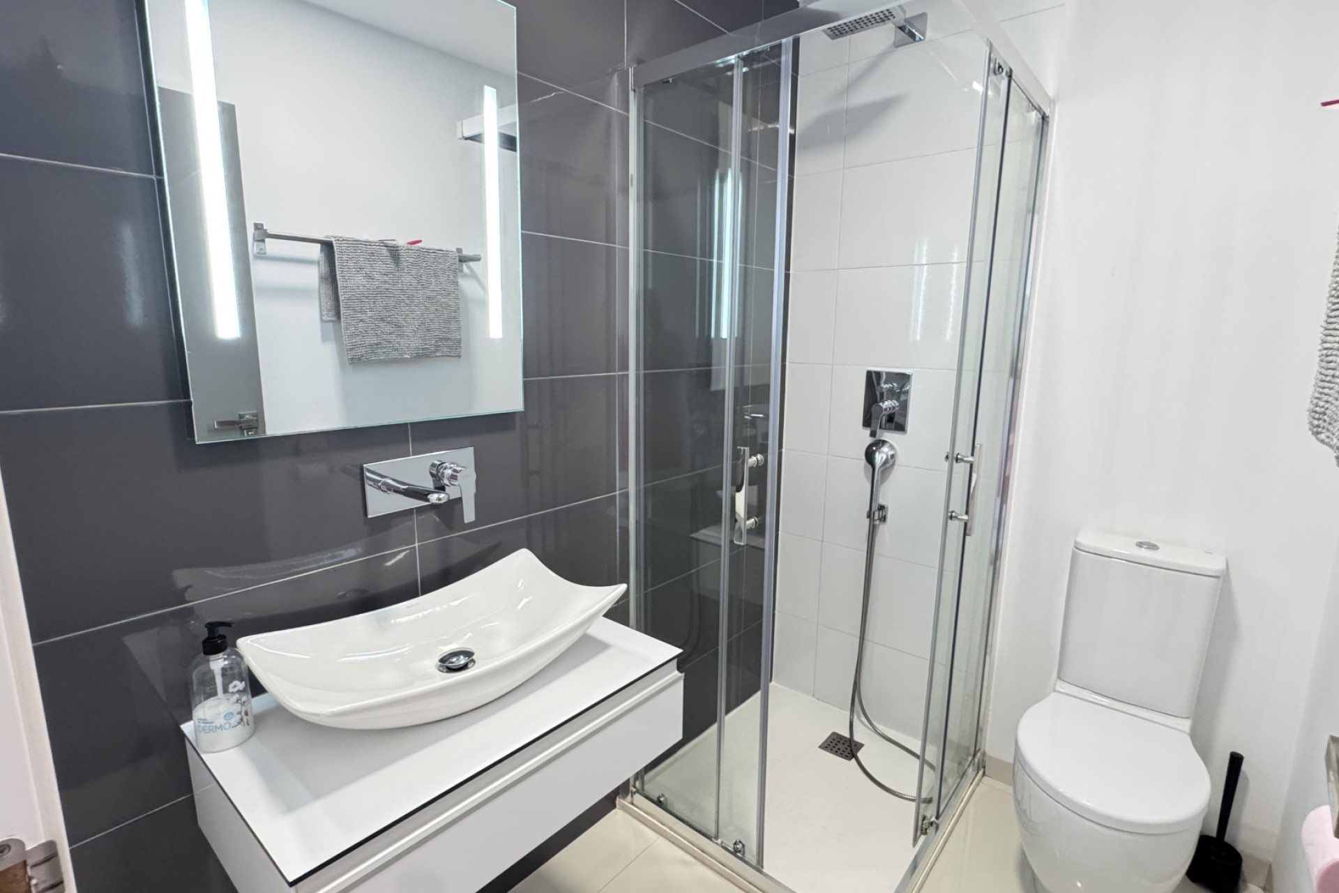 Resale - Apartment / flat - Pilar de la Horadada - La Torre De La Horadada