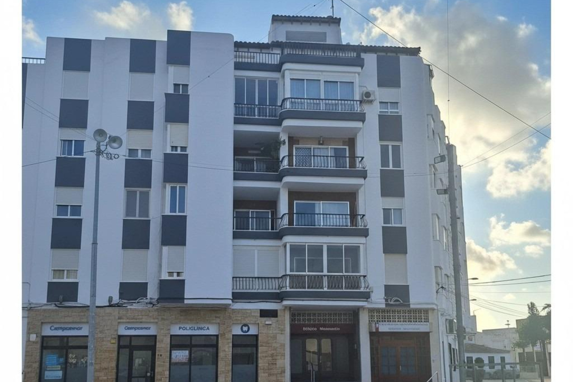 Resale - Apartment / flat - Pilar de la Horadada - Zona Pueblo
