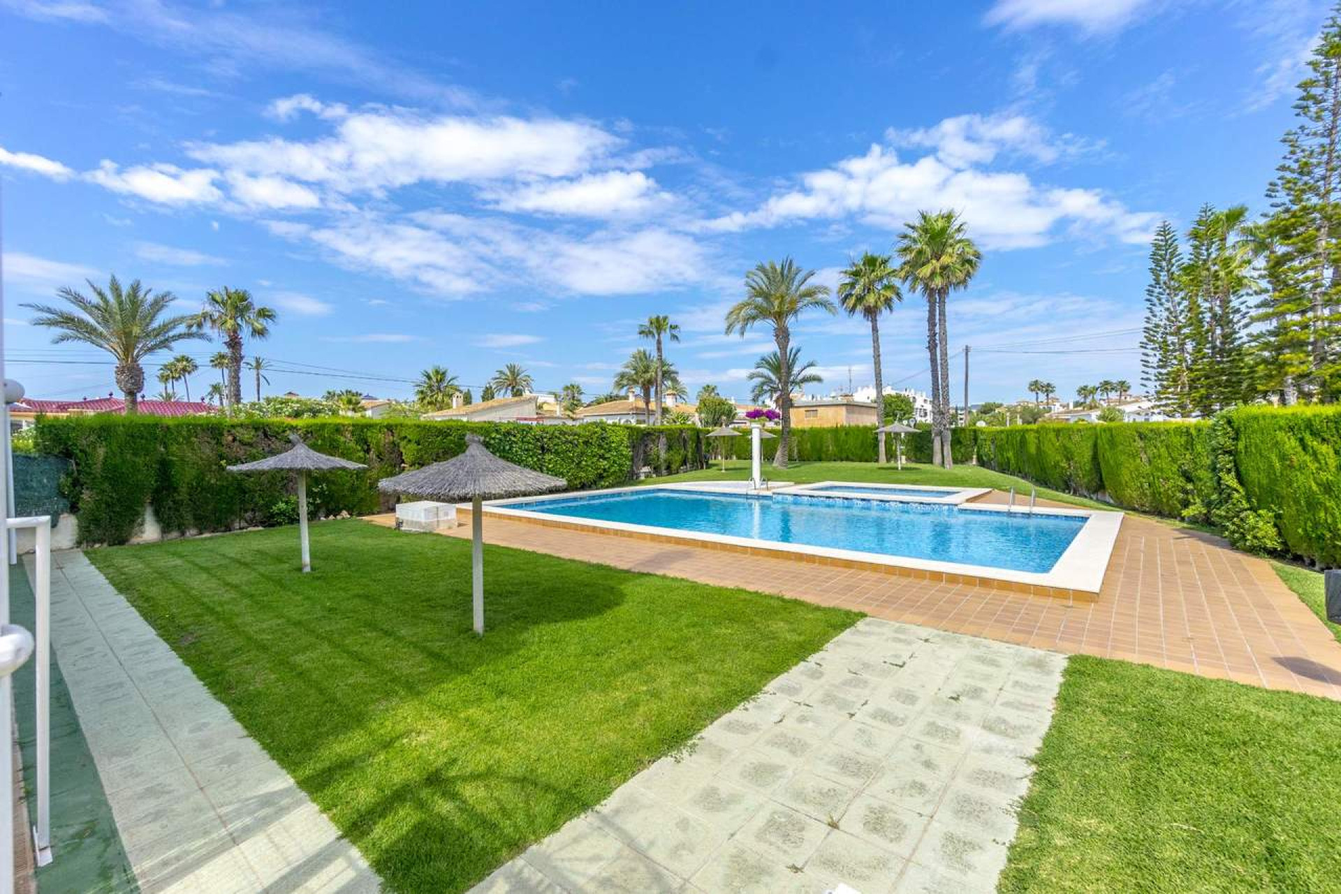 Resale - Apartment / flat - Playa Flamenca