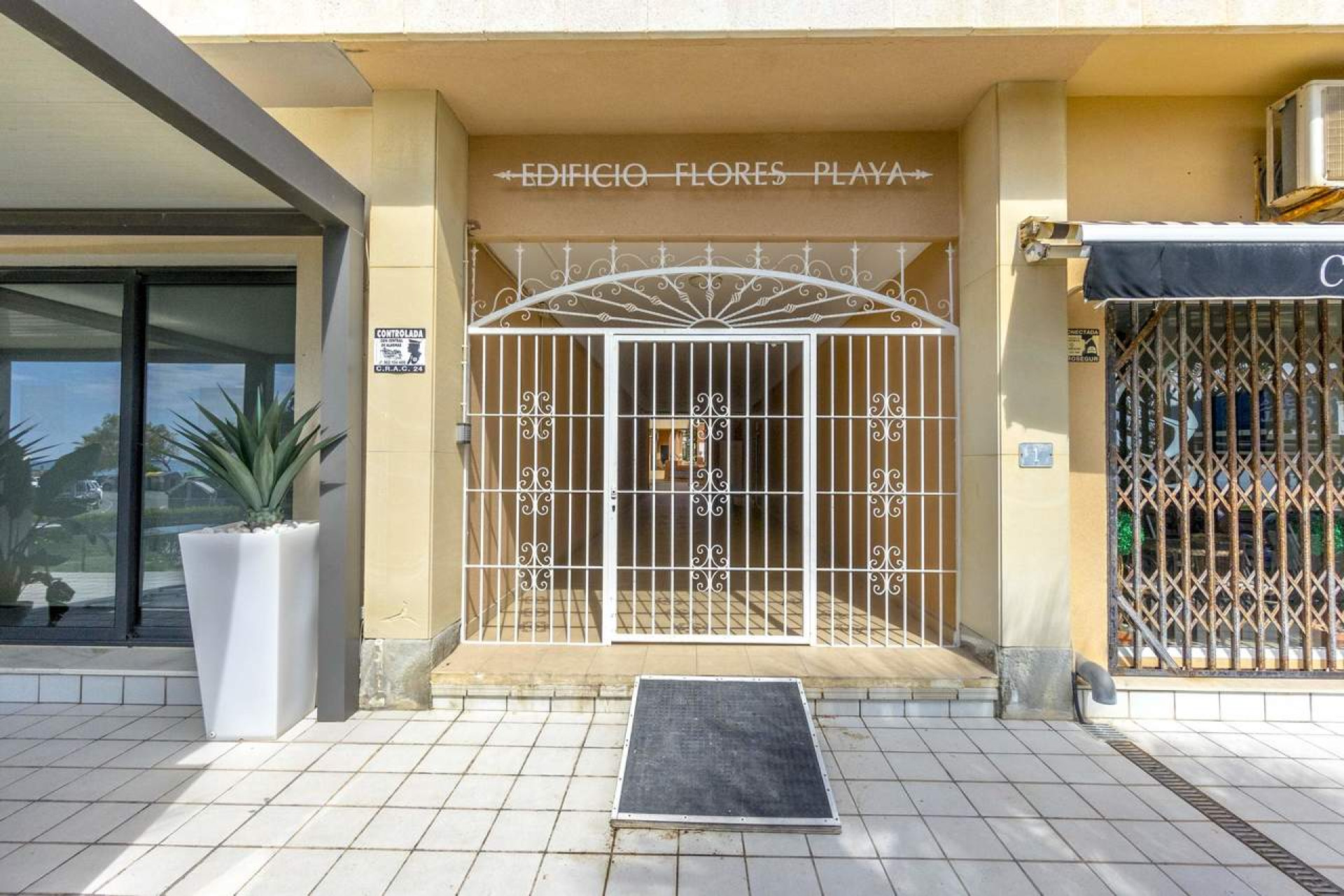 Resale - Apartment / flat - Playa Flamenca