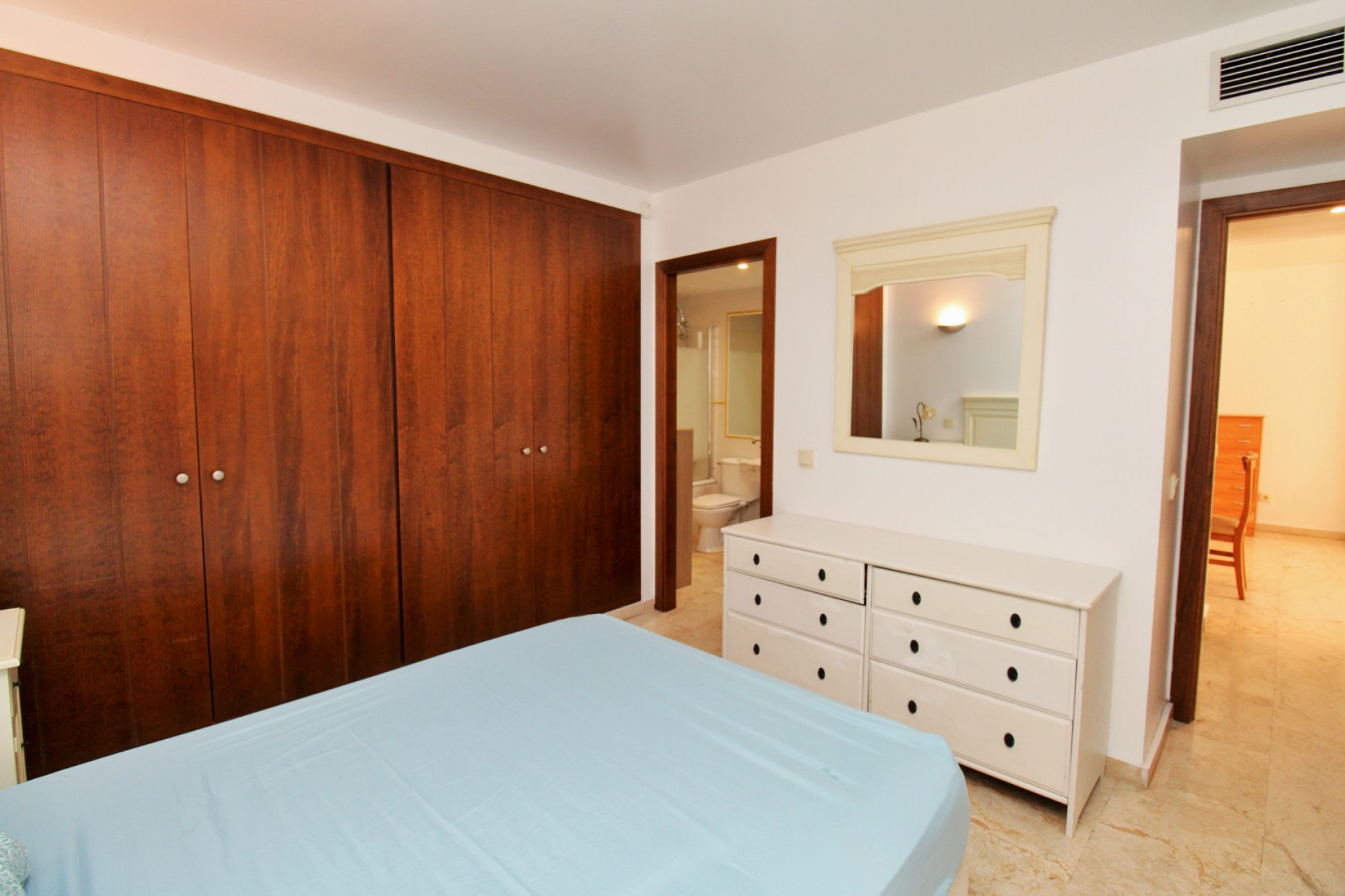 Resale - Apartment / flat - Punta Prima