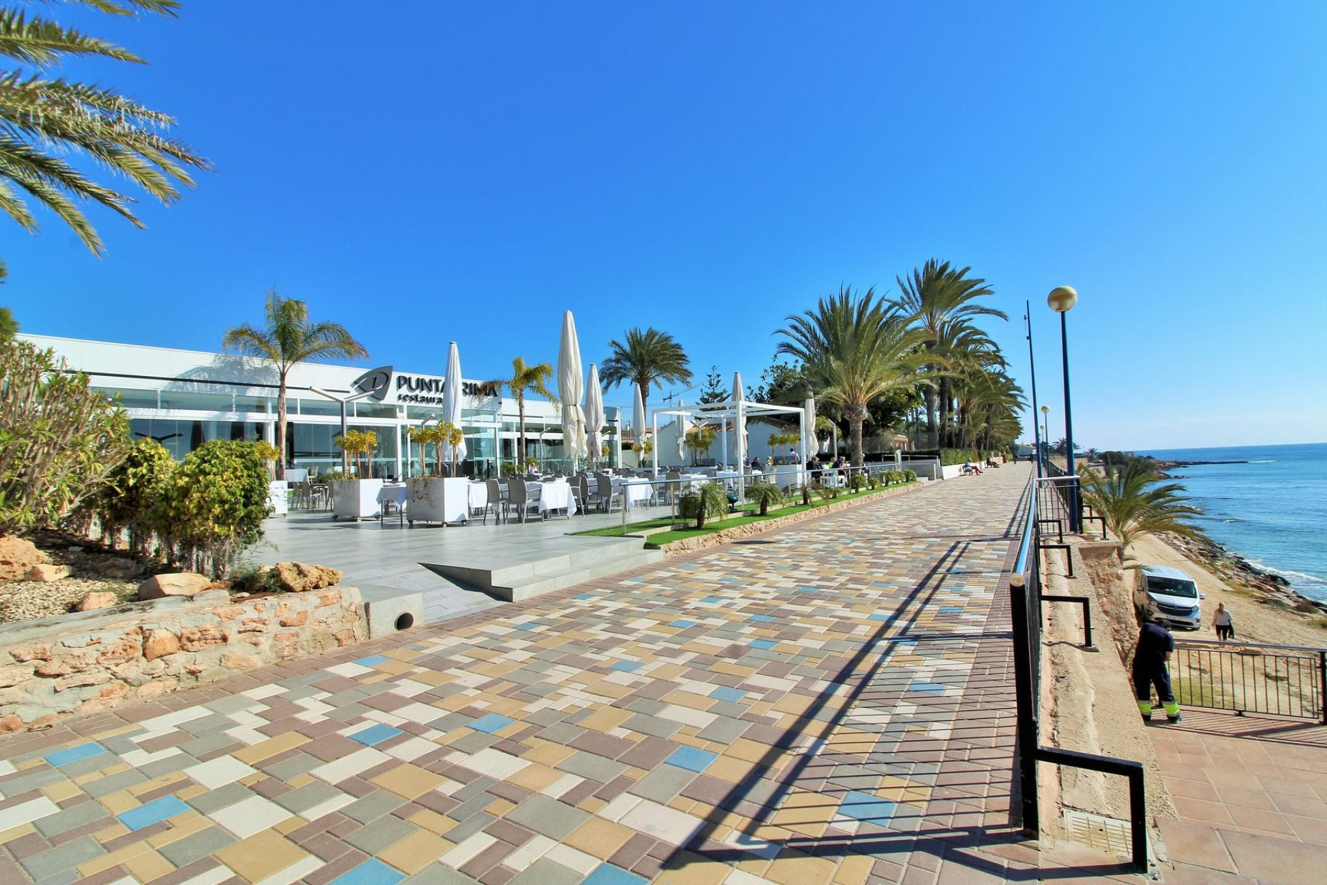 Resale - Apartment / flat - Punta Prima