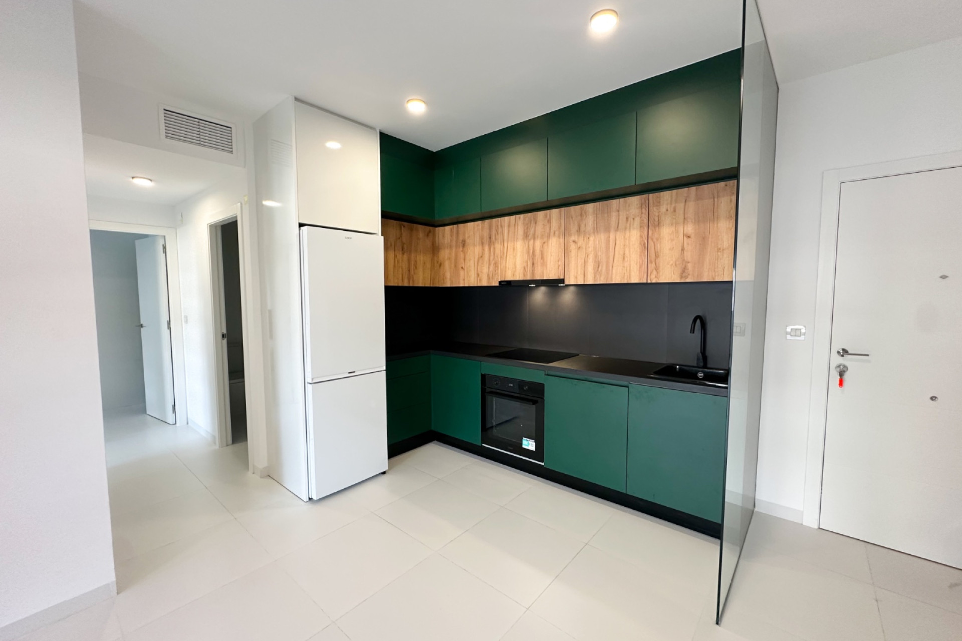 Resale - Apartment / flat - San Miguel de Salinas