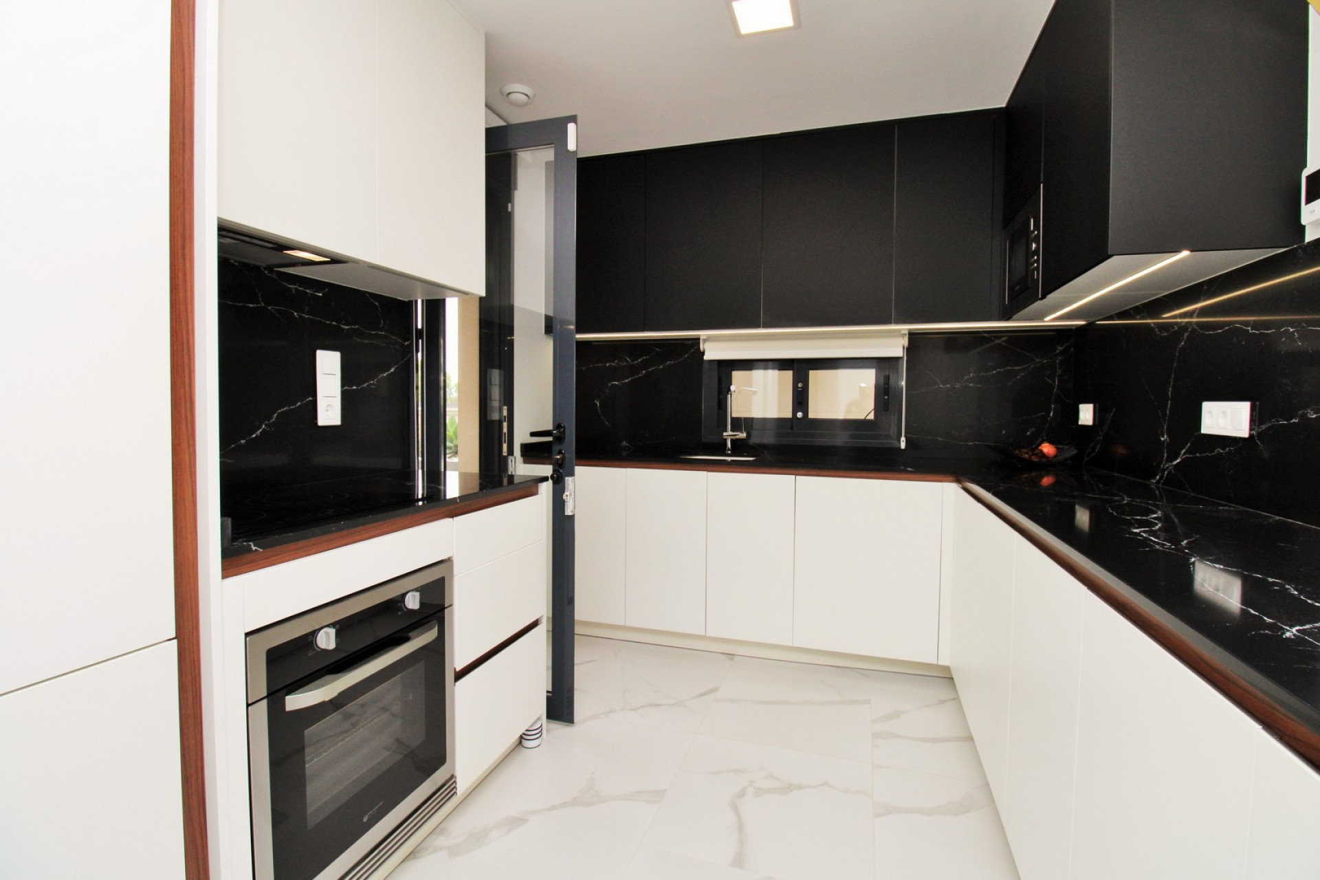 Resale - Apartment / flat - San Miguel de Salinas