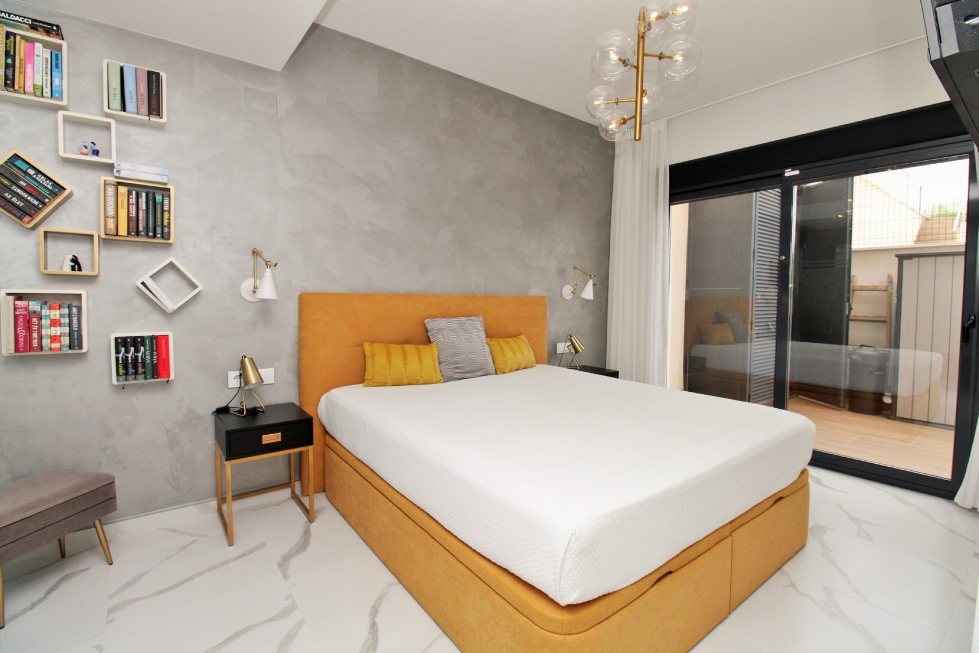 Resale - Apartment / flat - San Miguel de Salinas