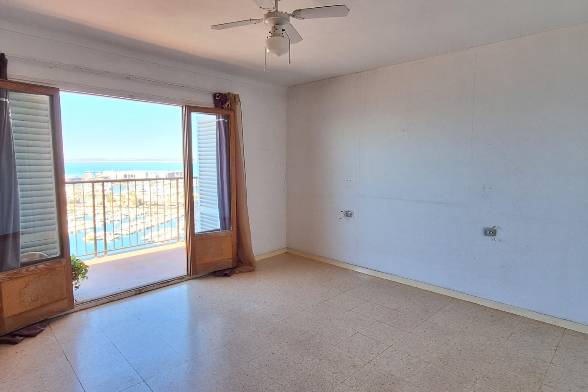 Resale - Apartment / flat - Santa Pola - Puerto