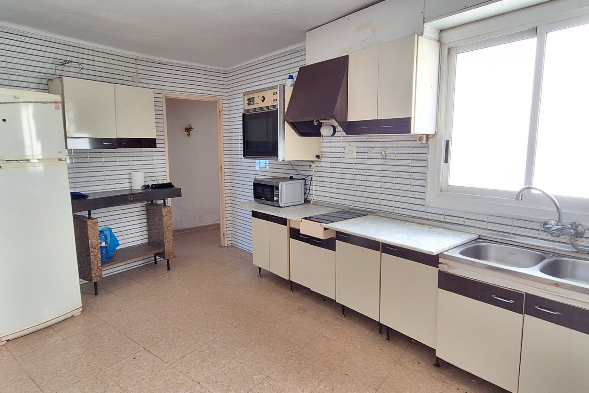 Resale - Apartment / flat - Santa Pola - Puerto