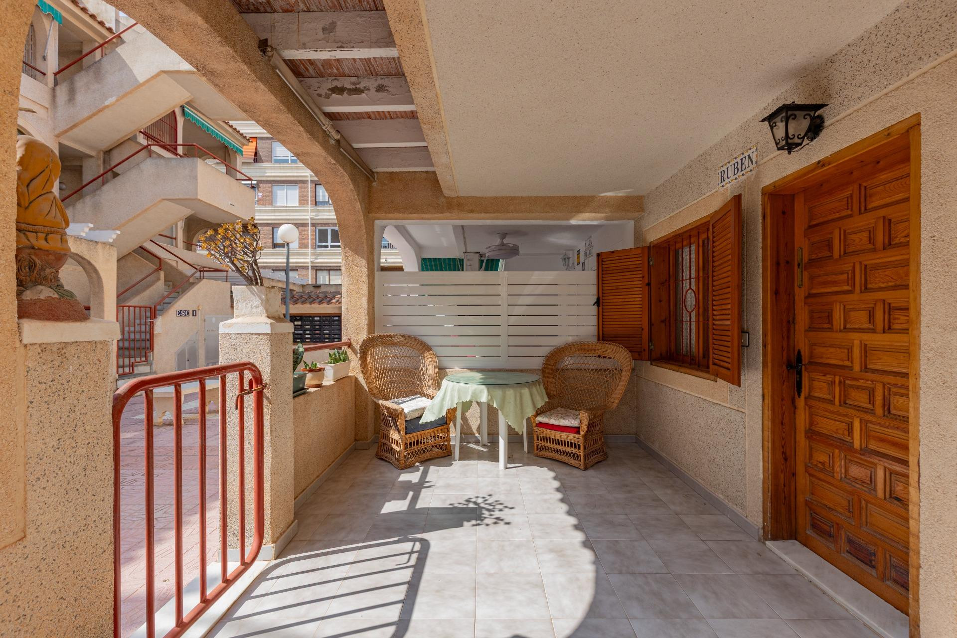 Resale - Apartment / flat - Torrevieja - Acequion