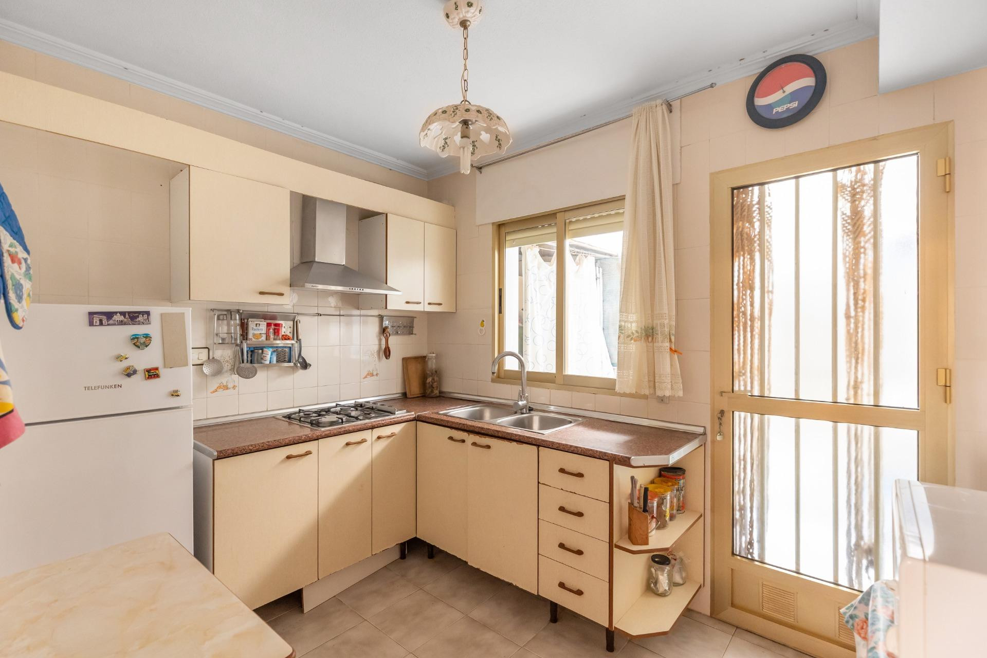 Resale - Apartment / flat - Torrevieja - Acequion