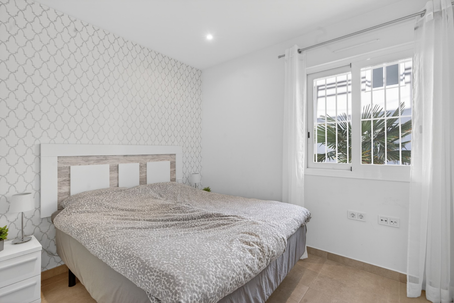 Resale - Apartment / flat - Torrevieja - Aguas Nuevas