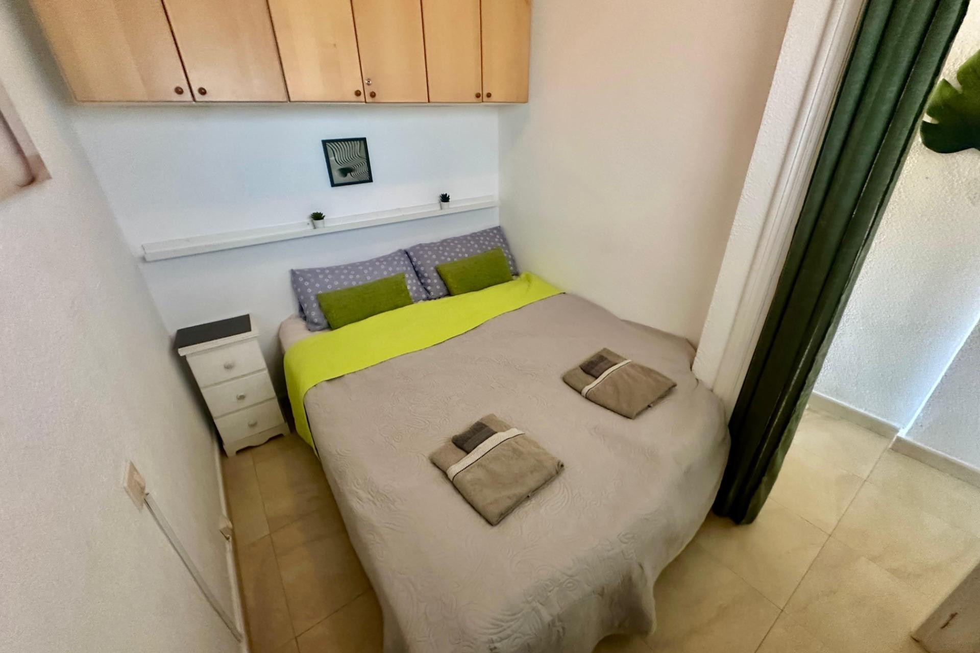 Resale - Apartment / flat - Torrevieja - Cabo Cervera