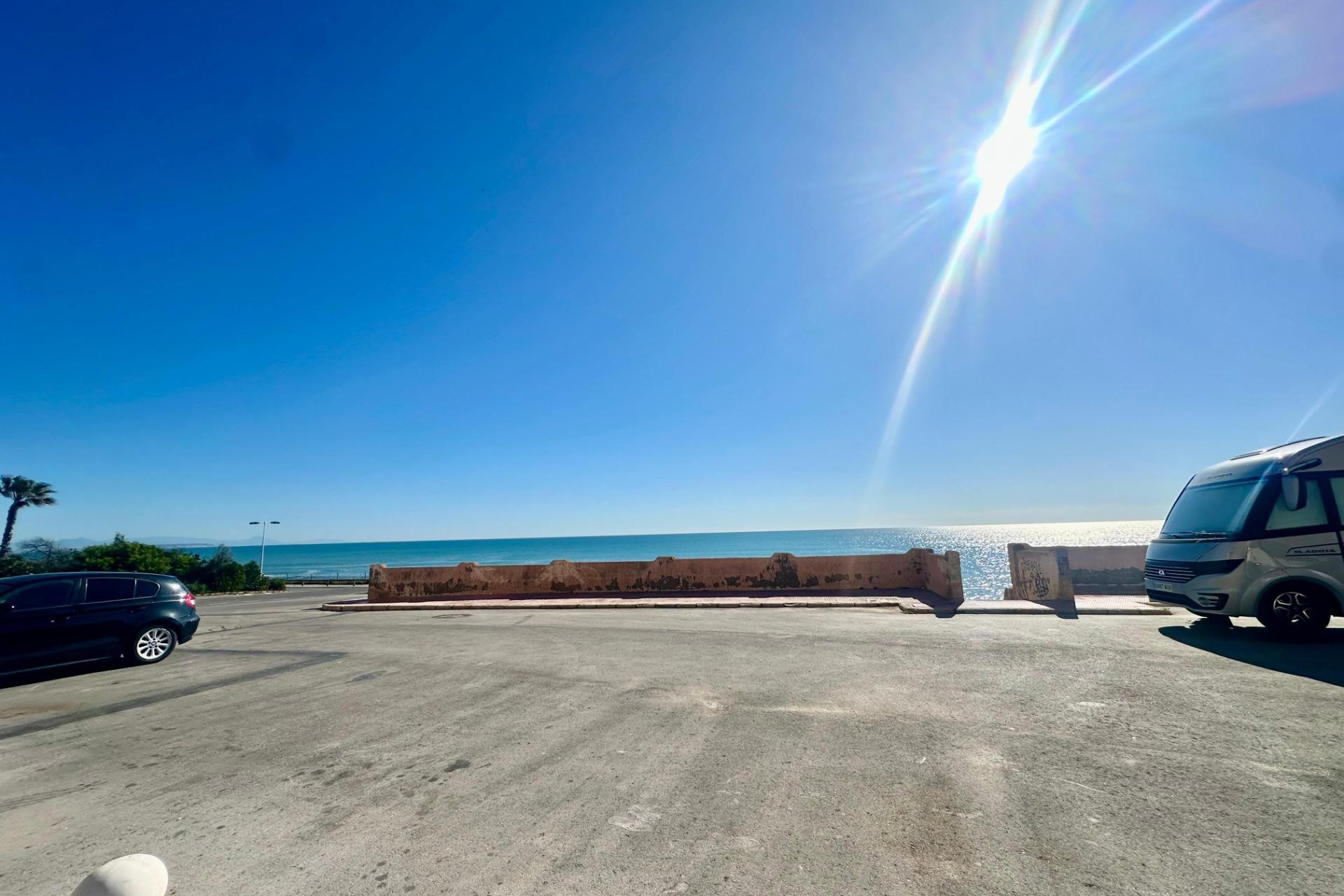 Resale - Apartment / flat - Torrevieja - Cabo Cervera