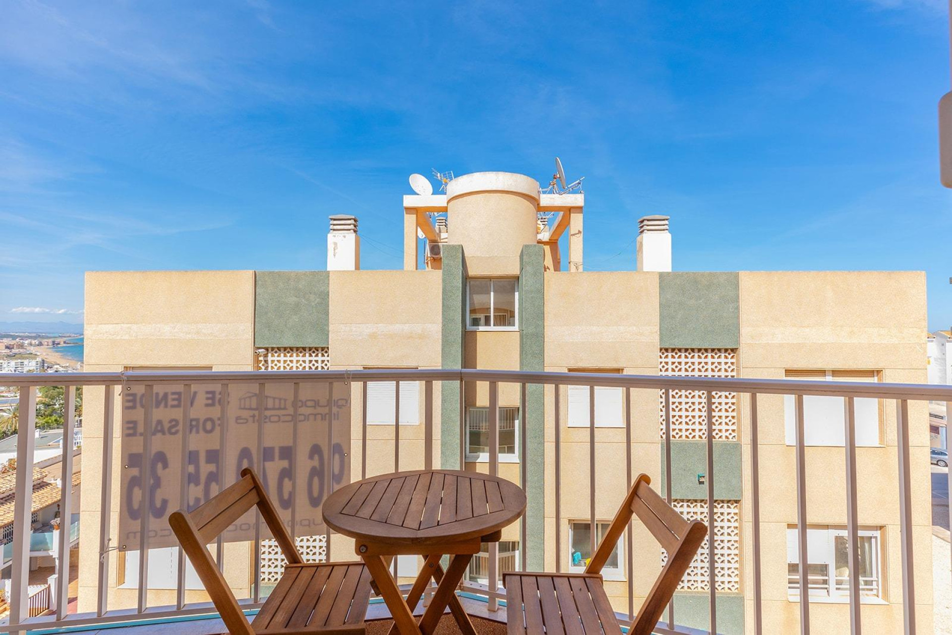 Resale - Apartment / flat - Torrevieja - Cabo Cervera