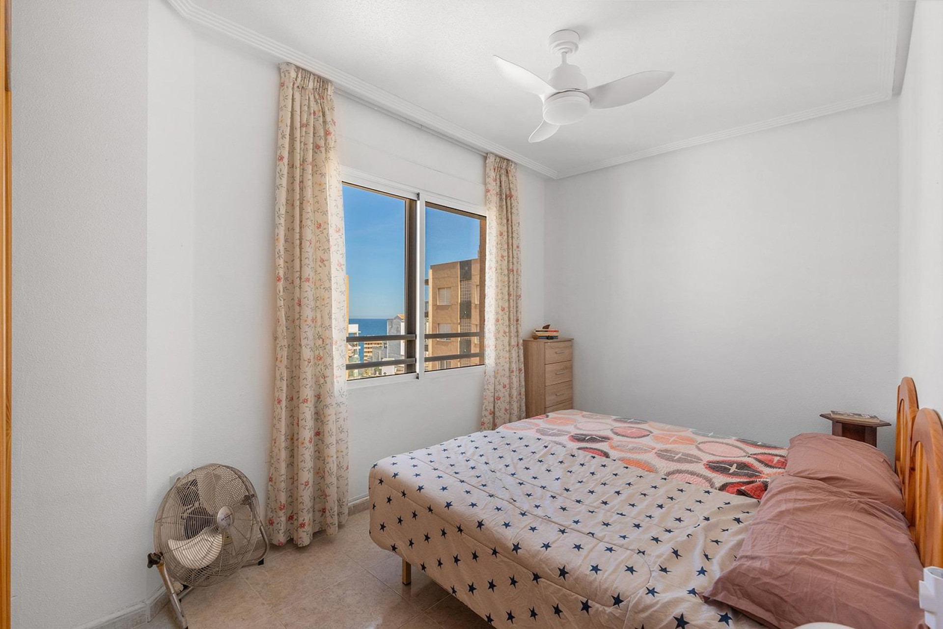 Resale - Apartment / flat - Torrevieja - Cabo Cervera